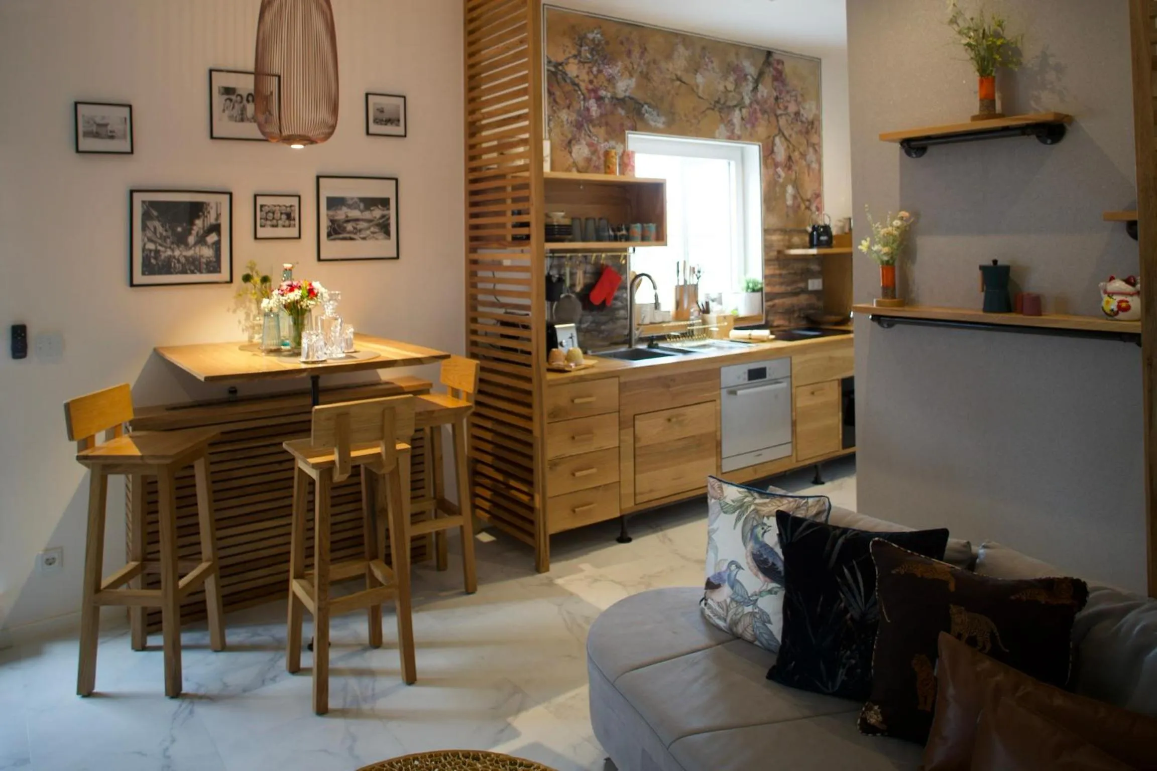 Coffee/tea facilities in 36 Phô Cô Hotel & Suites