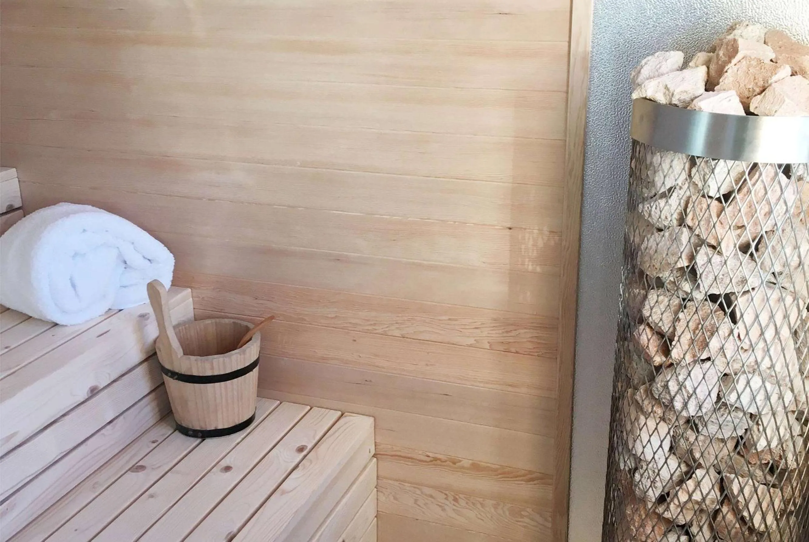 Spa and wellness centre/facilities in Days Inn & Suites by Wyndham La Plata