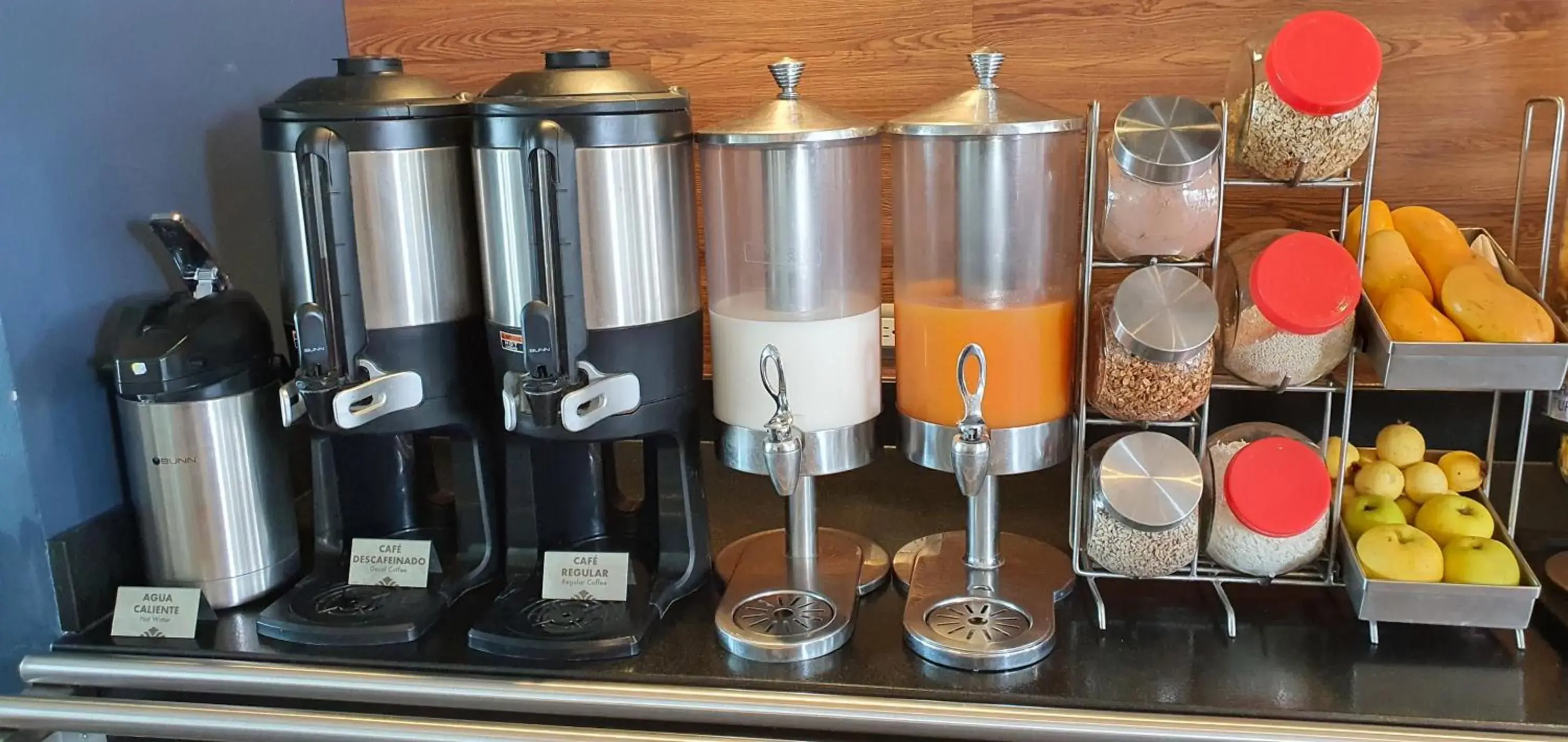 Breakfast in Microtel Inn & Suites by Wyndham San Luis Potosi Breakfast in Microtel Inn & Suites by Wyndham San Luis Potosi