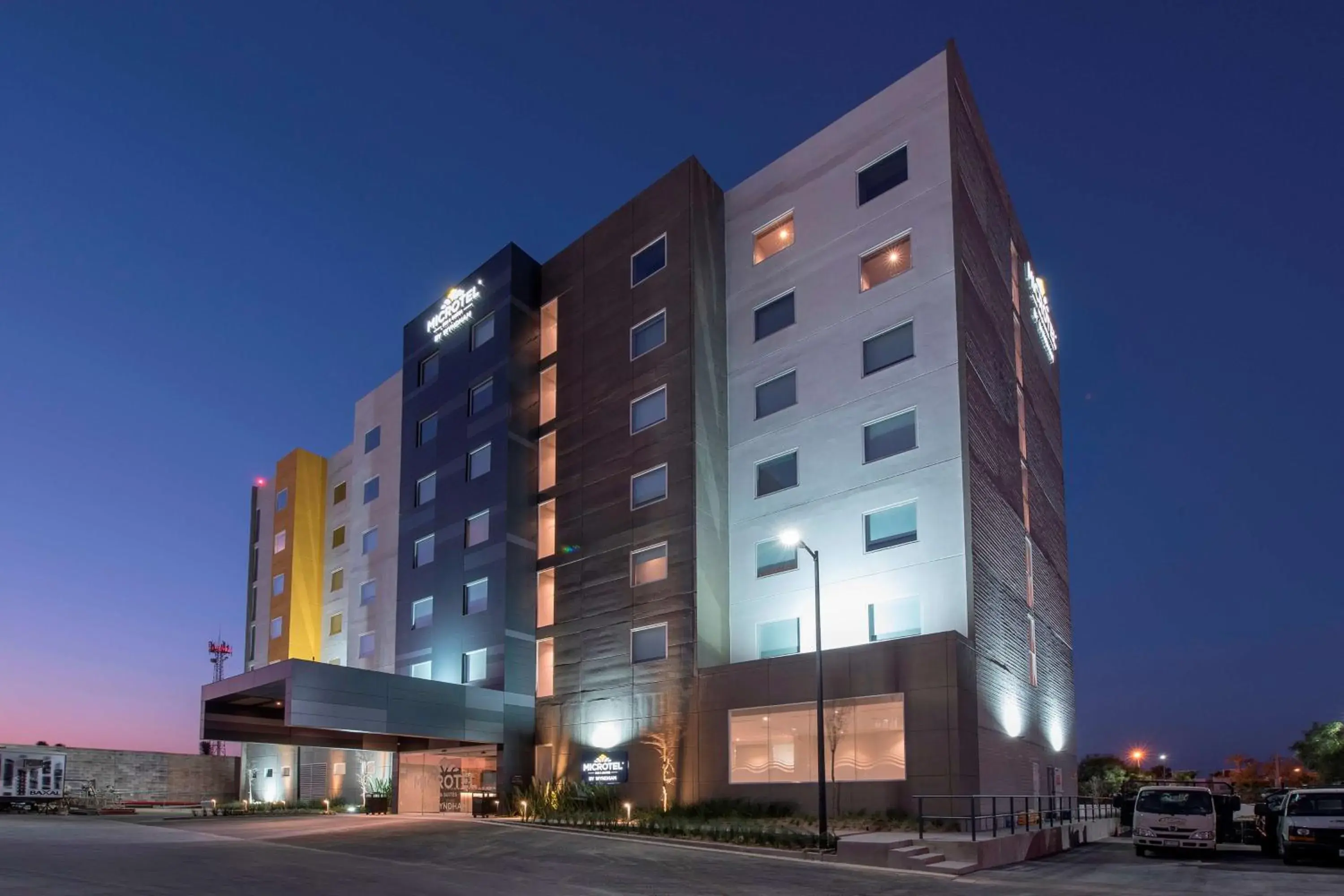Property building in Microtel Inn & Suites by Wyndham San Luis Potosi Property building in Microtel Inn & Suites by Wyndham San Luis Potosi