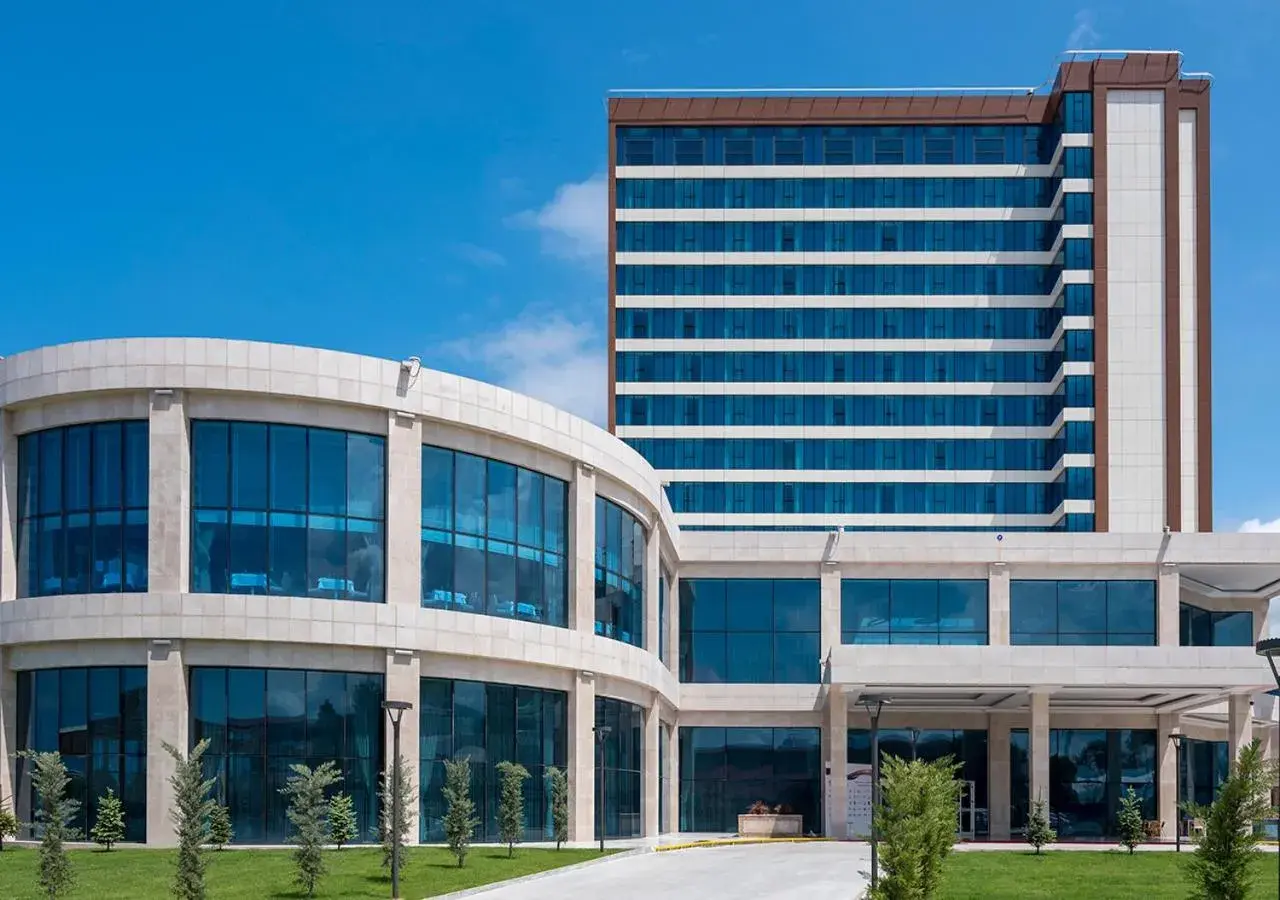 Facade/entrance in Ramada Plaza by Wyndham Rize Facade/entrance in Ramada Plaza by Wyndham Rize