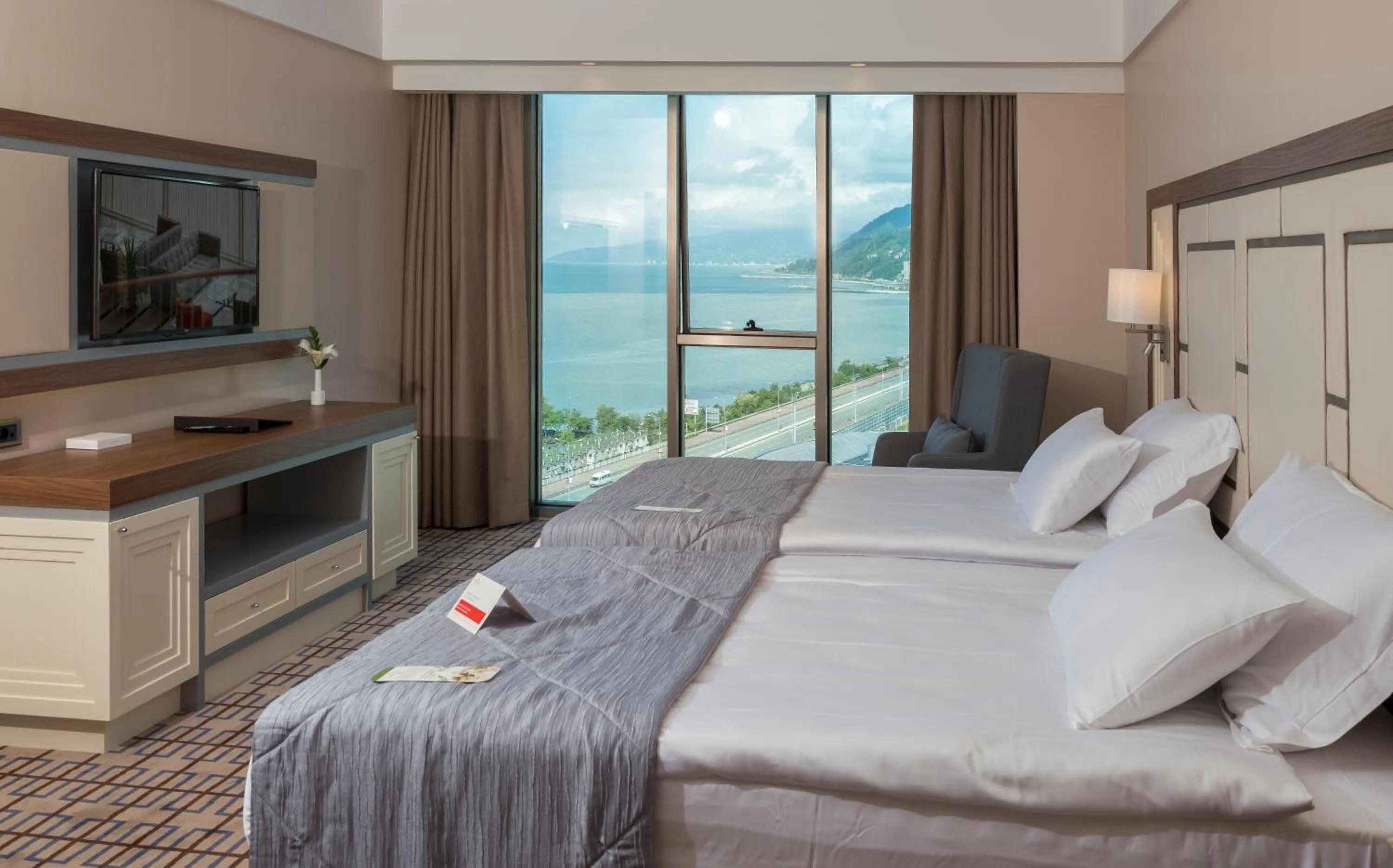 Bedroom, Bed in Ramada Plaza by Wyndham Rize