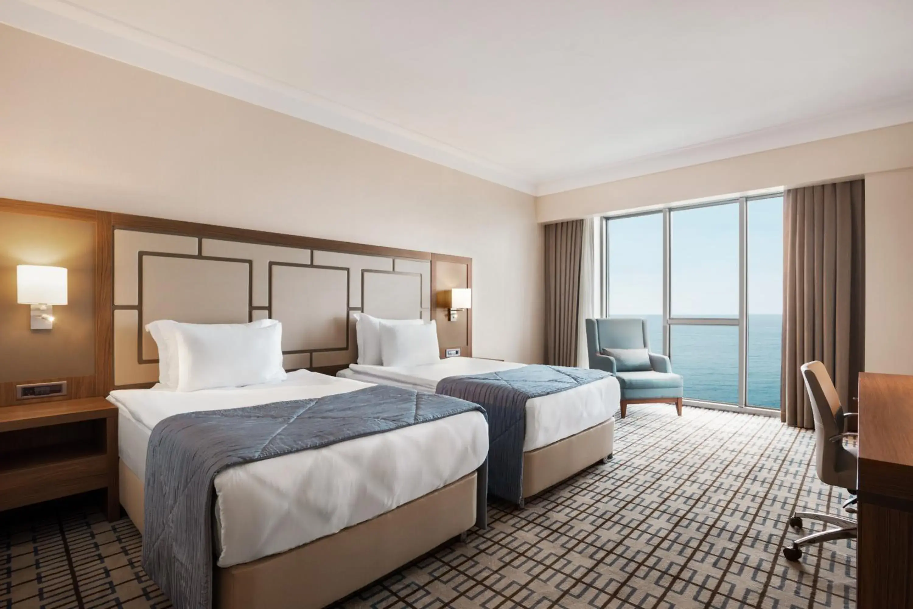 Sea view, Bed in Ramada Plaza by Wyndham Rize Sea view, Bed in Ramada Plaza by Wyndham Rize