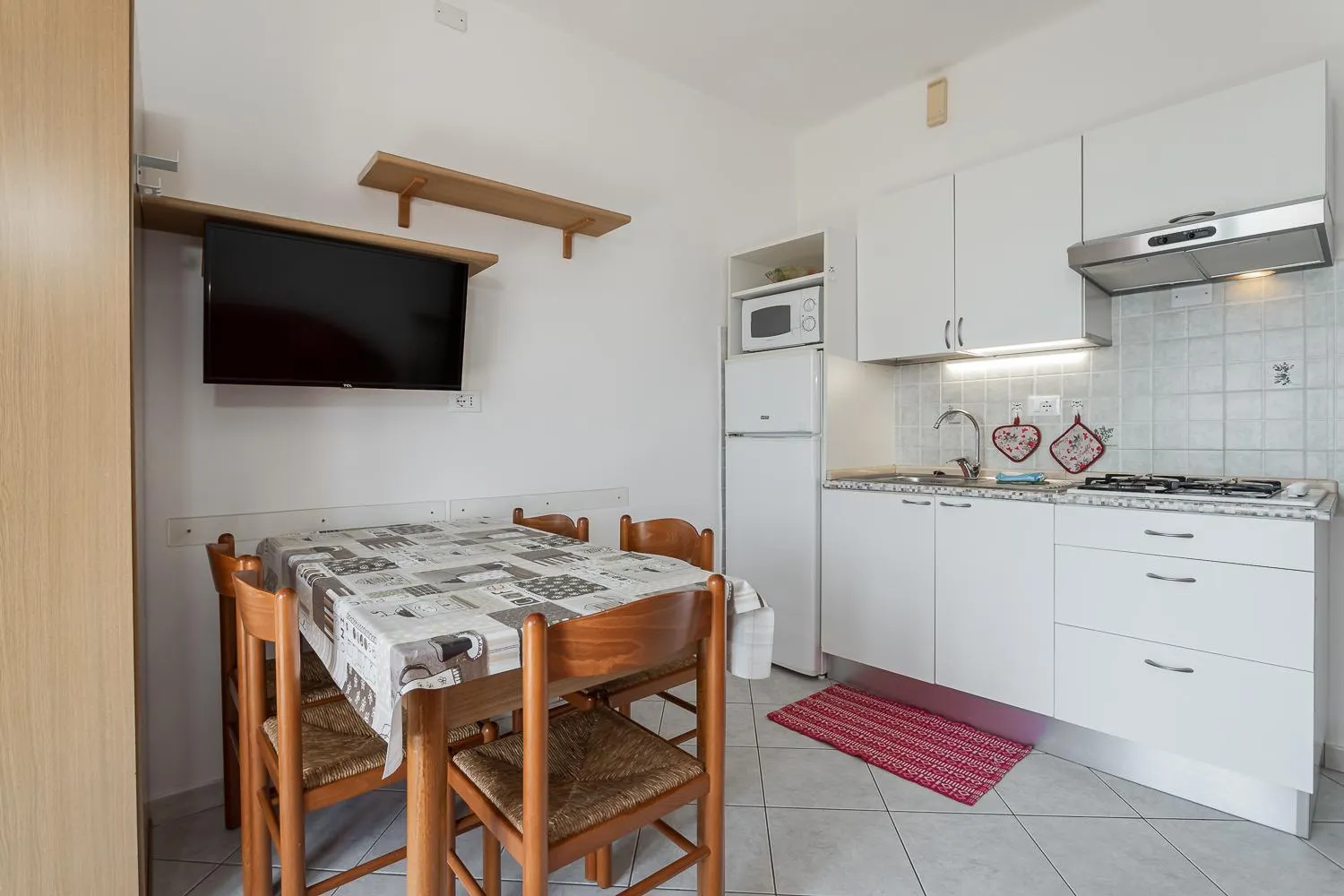 TV and multimedia in Residence Villa Alda