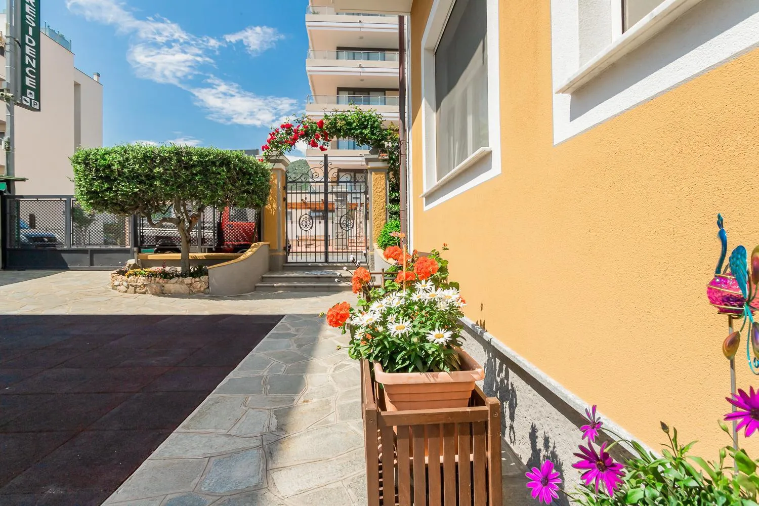 Day in Residence Villa Alda