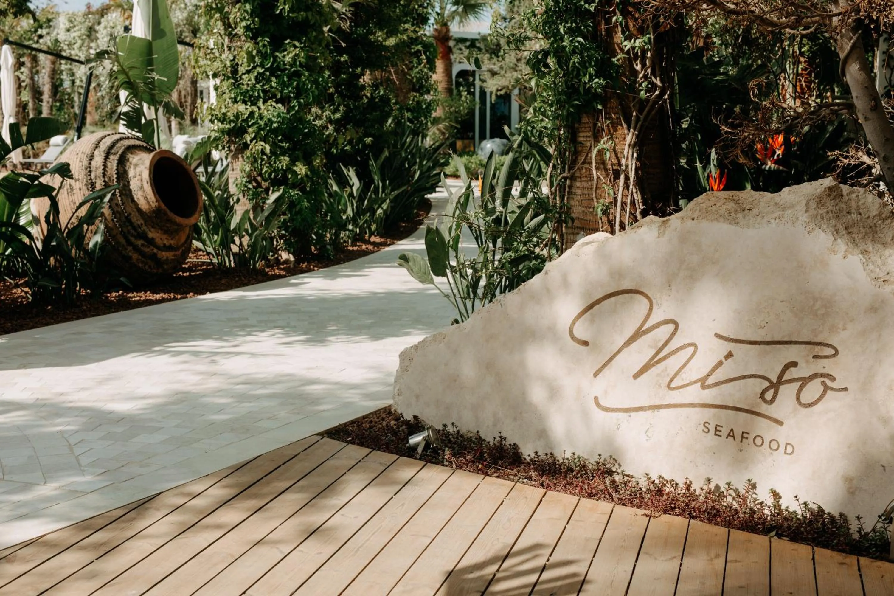 Restaurant/places to eat in Biblos Resort Alaçatı