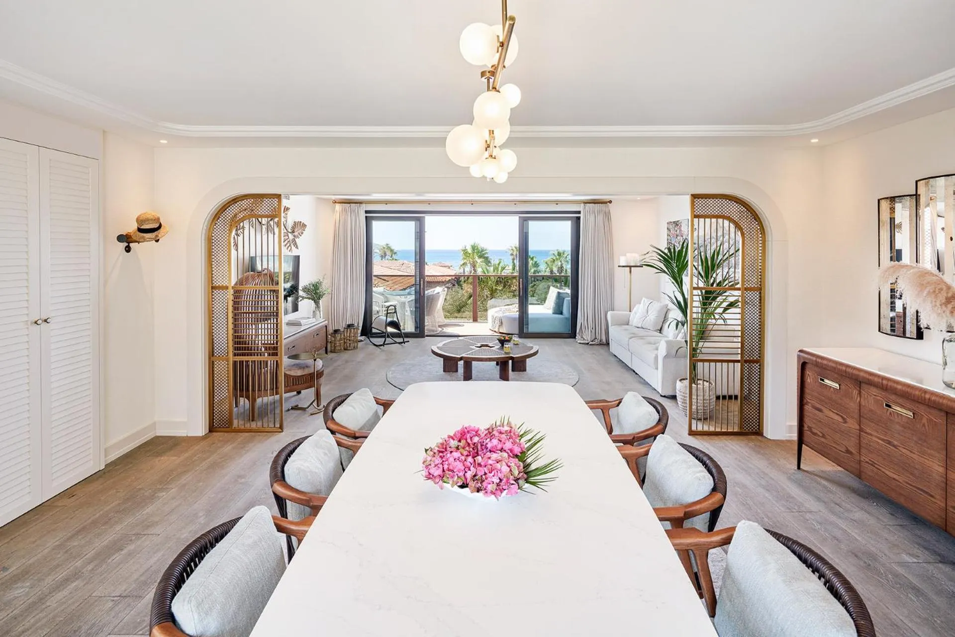 Photo of the whole room in Biblos Resort Alaçatı