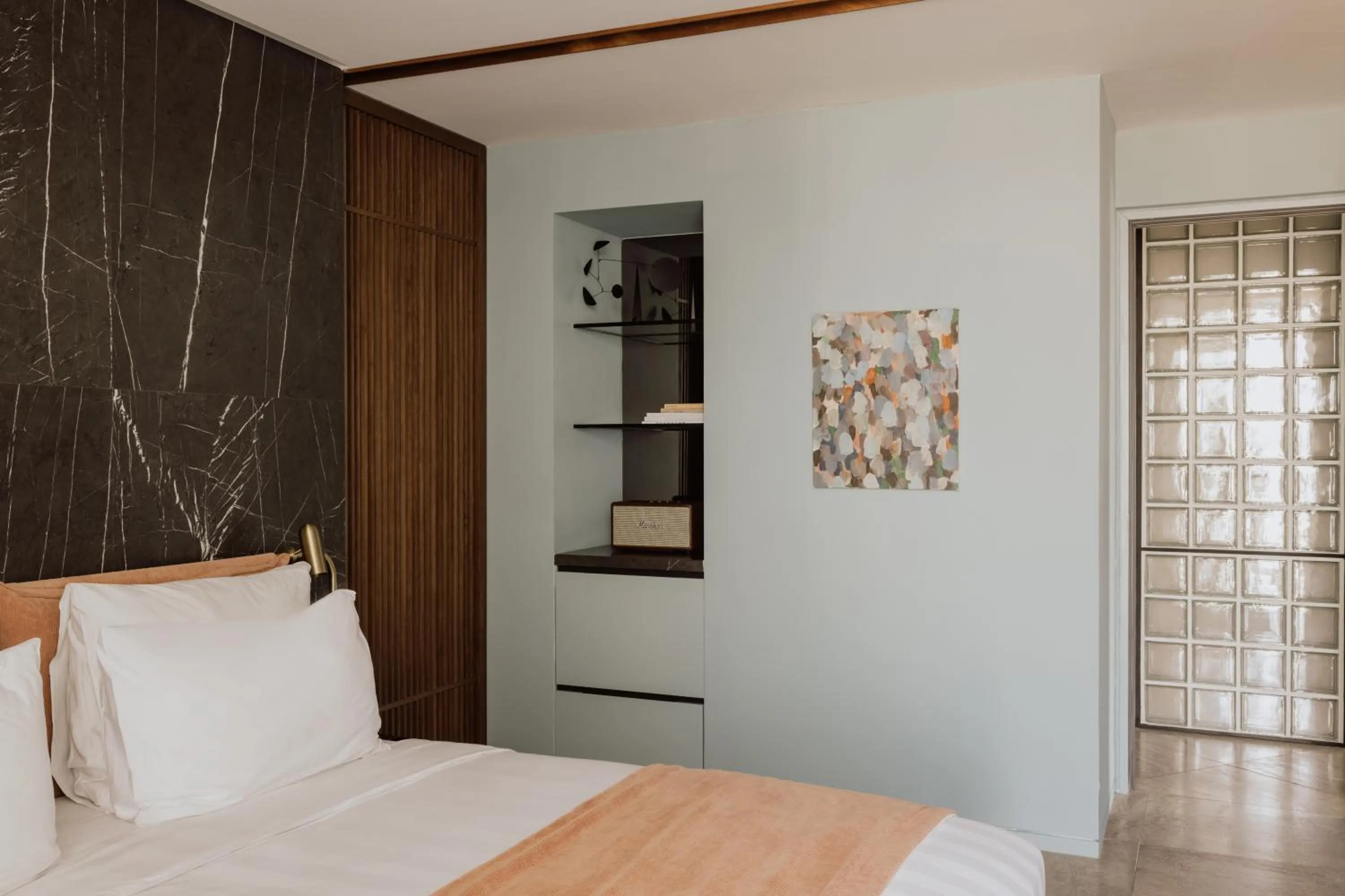 Bed in Perianth Hotel, a Member of Design Hotels