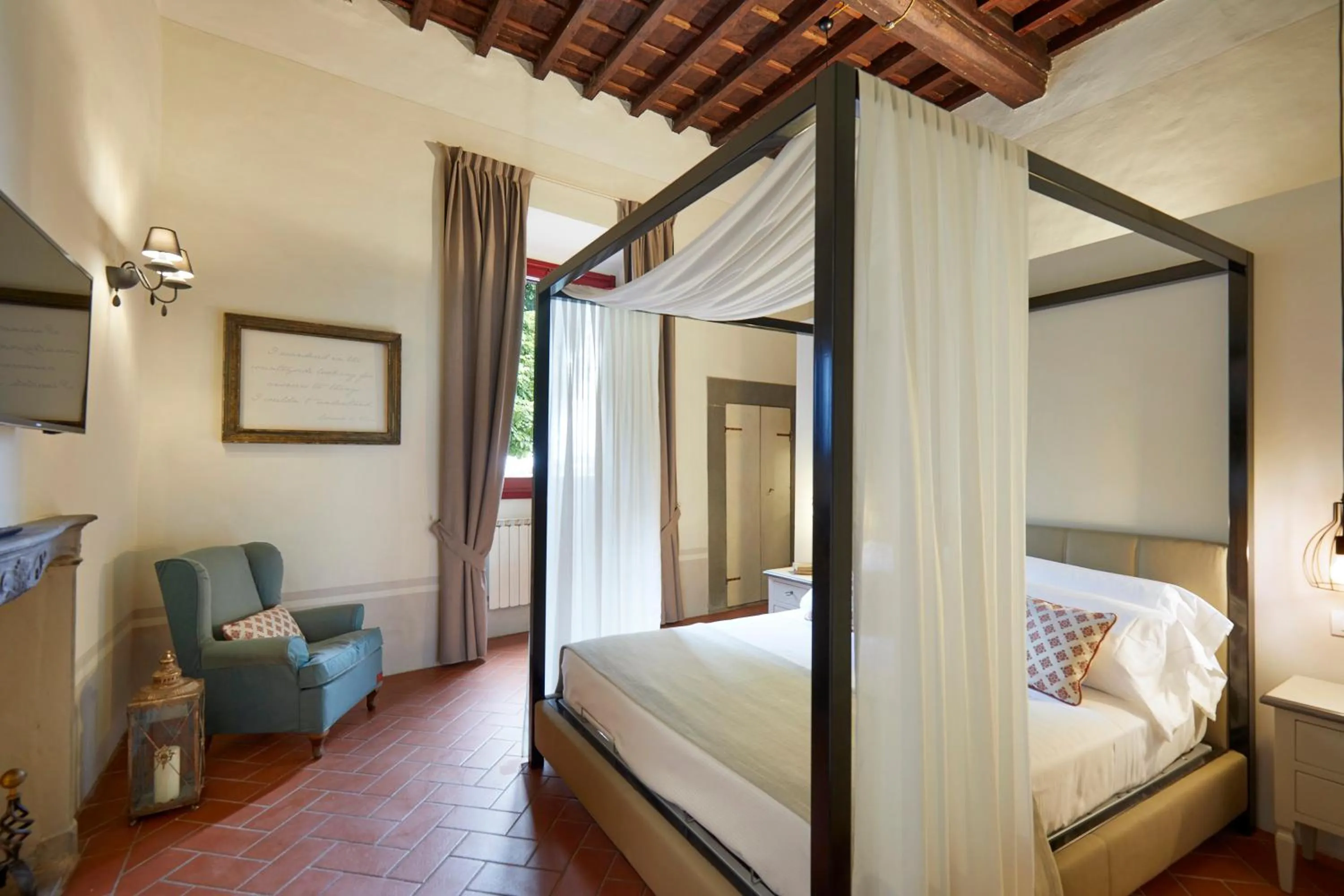 Bed in Tenuta di Artimino member of Meliá Collection Wine Resort