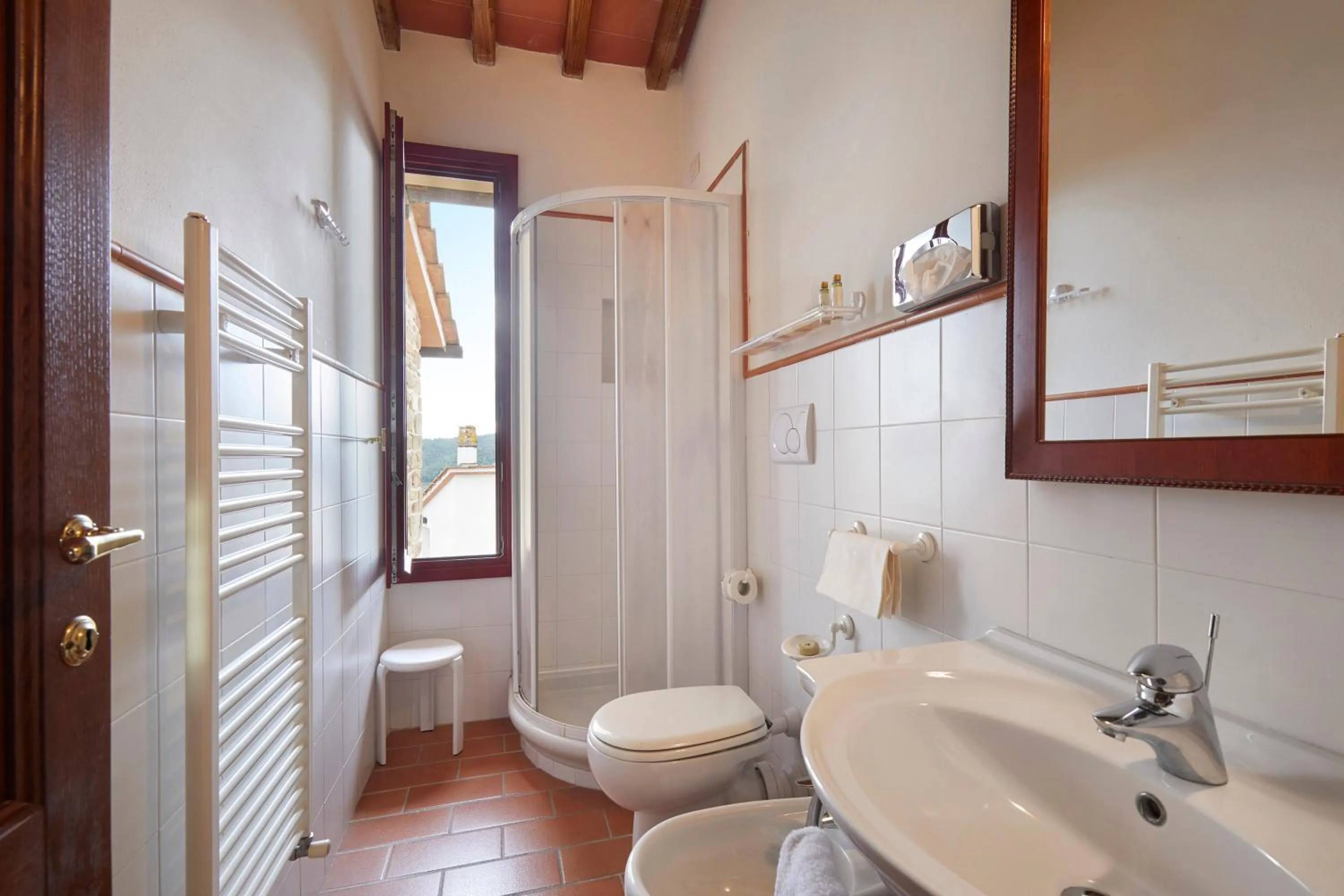 Shower in Tenuta di Artimino member of Meliá Collection Wine Resort