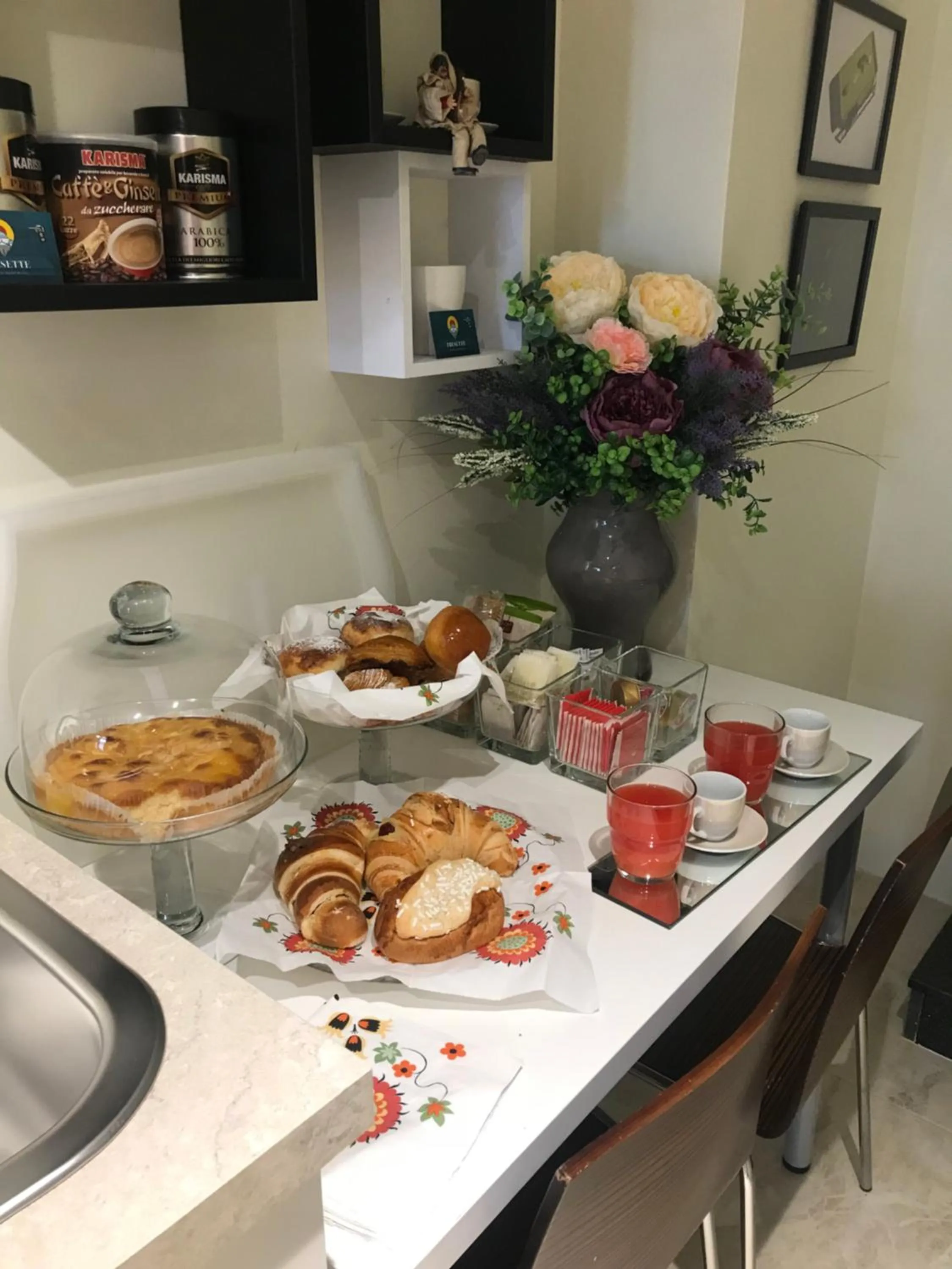 Food and drinks in TreSette Toledo