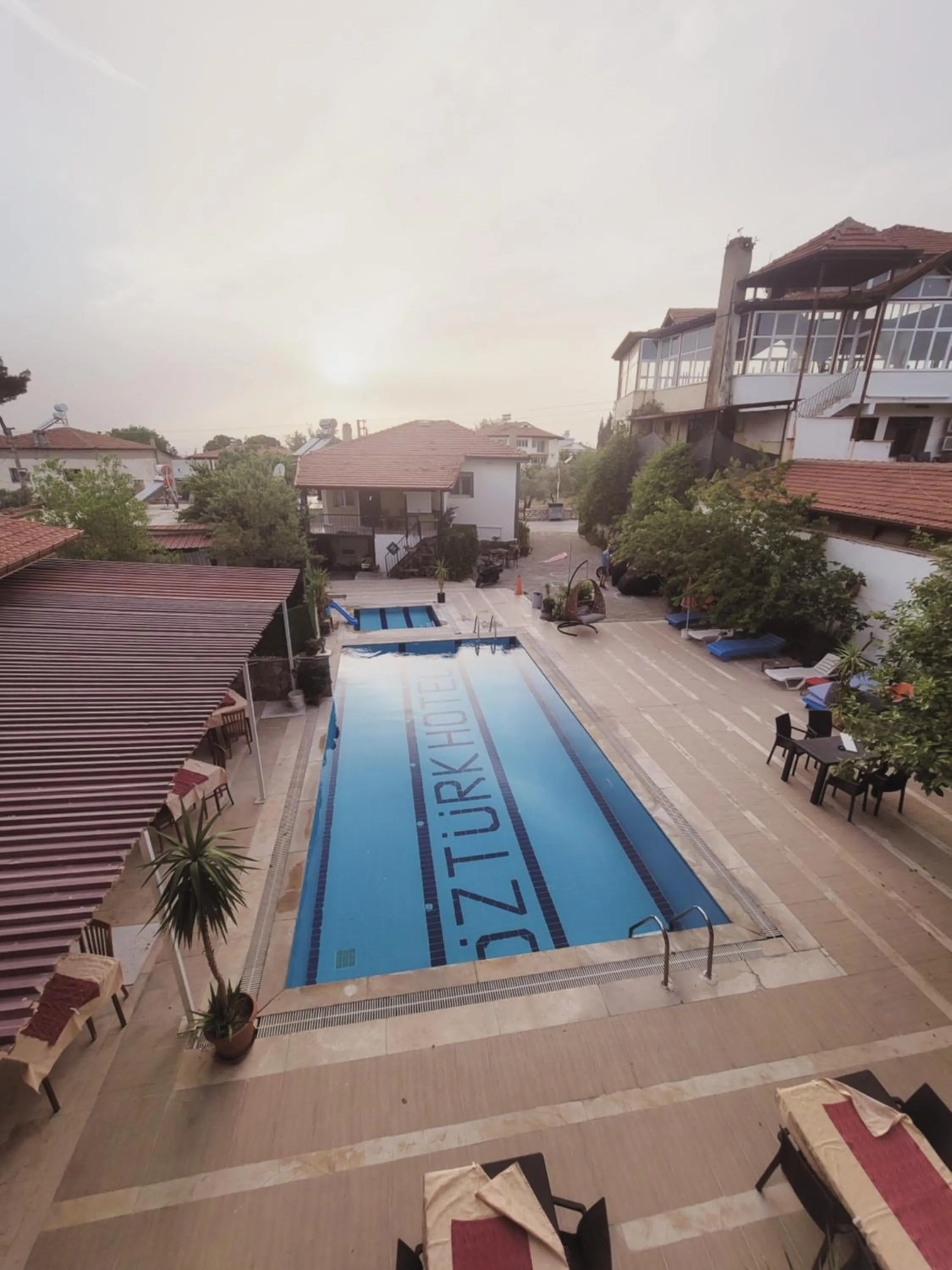 Swimming pool in Ozturk Hotel