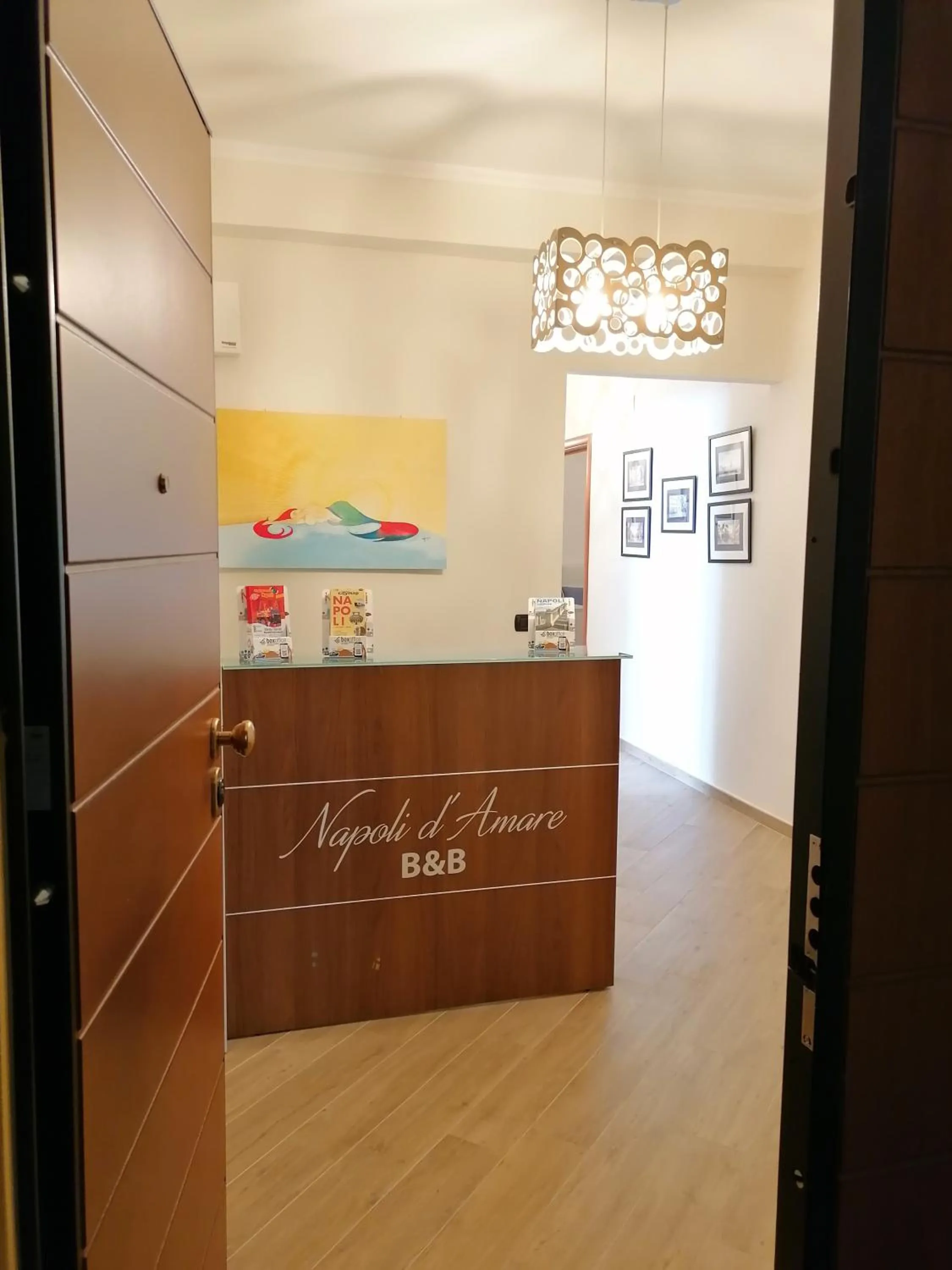 Facade/entrance in Napoli d'Amare B&B