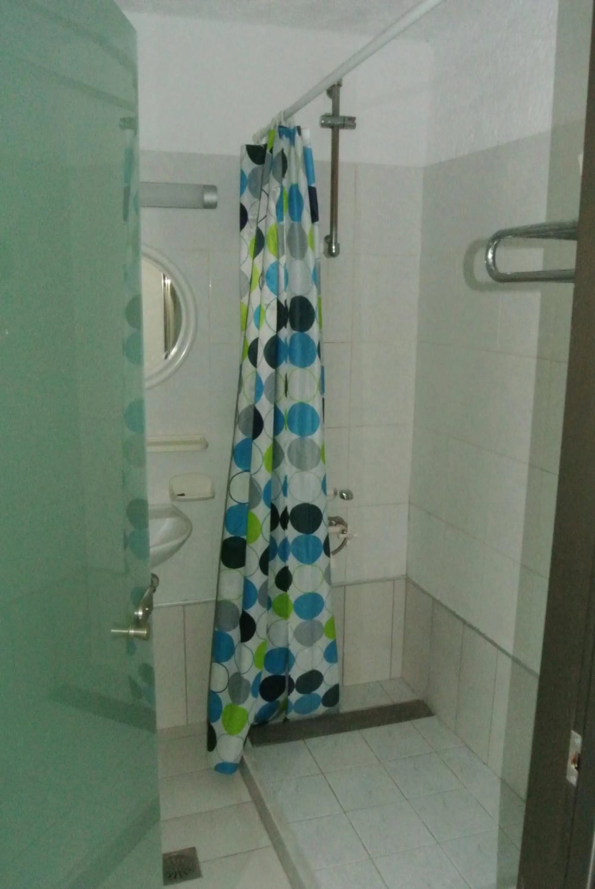 Bathroom in Kokalakis Hotel