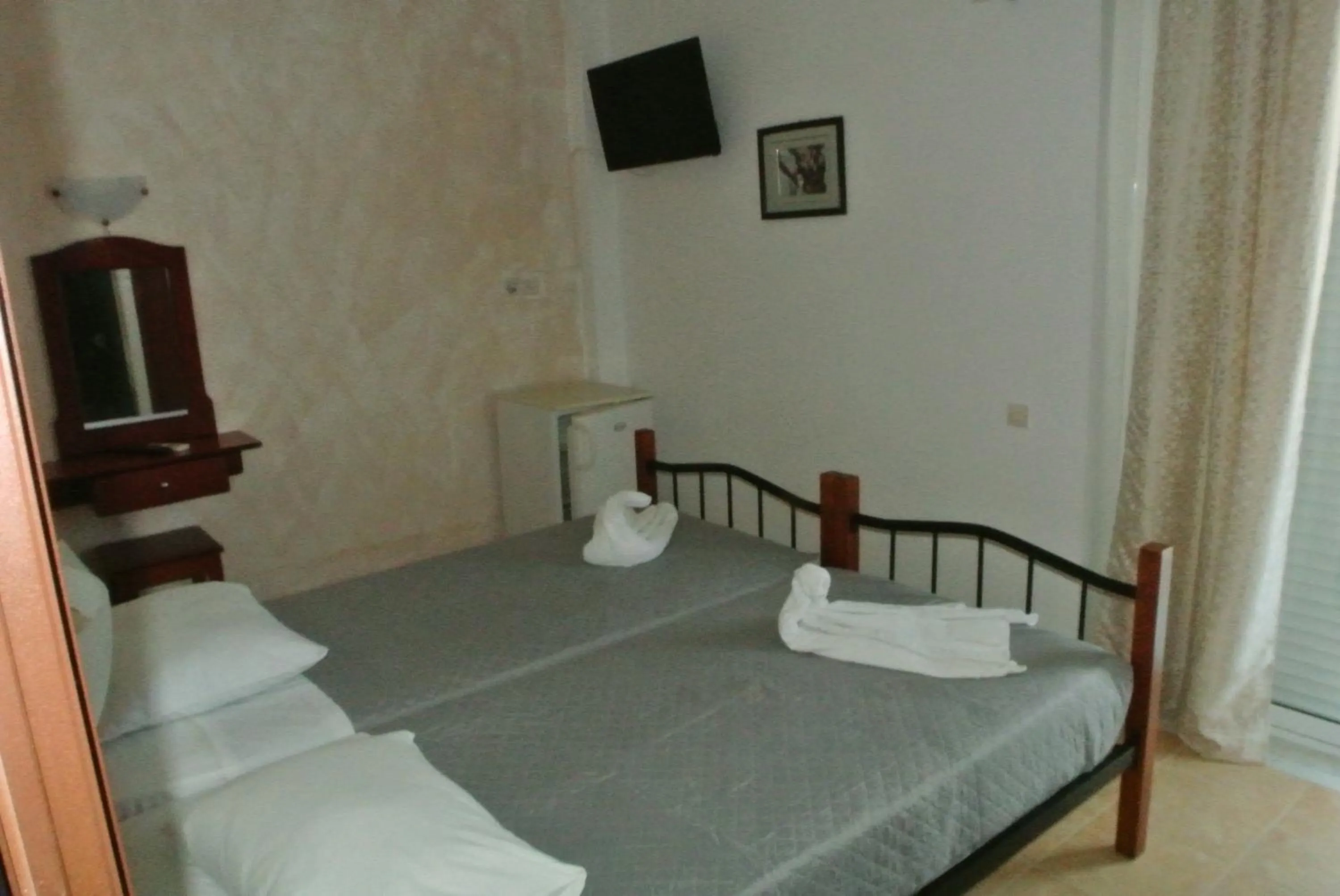 Photo of the whole room, Bed in Kokalakis Hotel