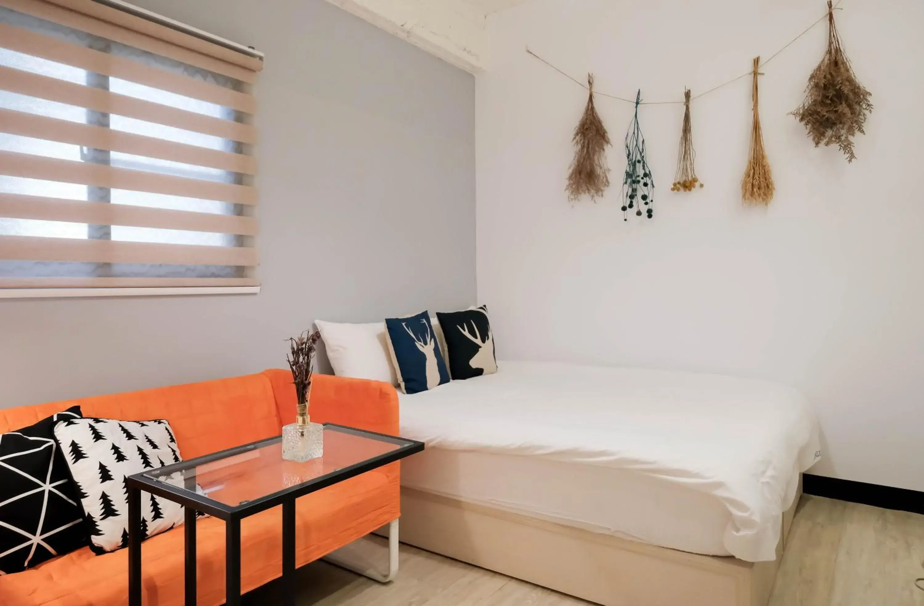 Standard Double Room in Luke 27 Homestay Standard Double Room in Luke 27 Homestay