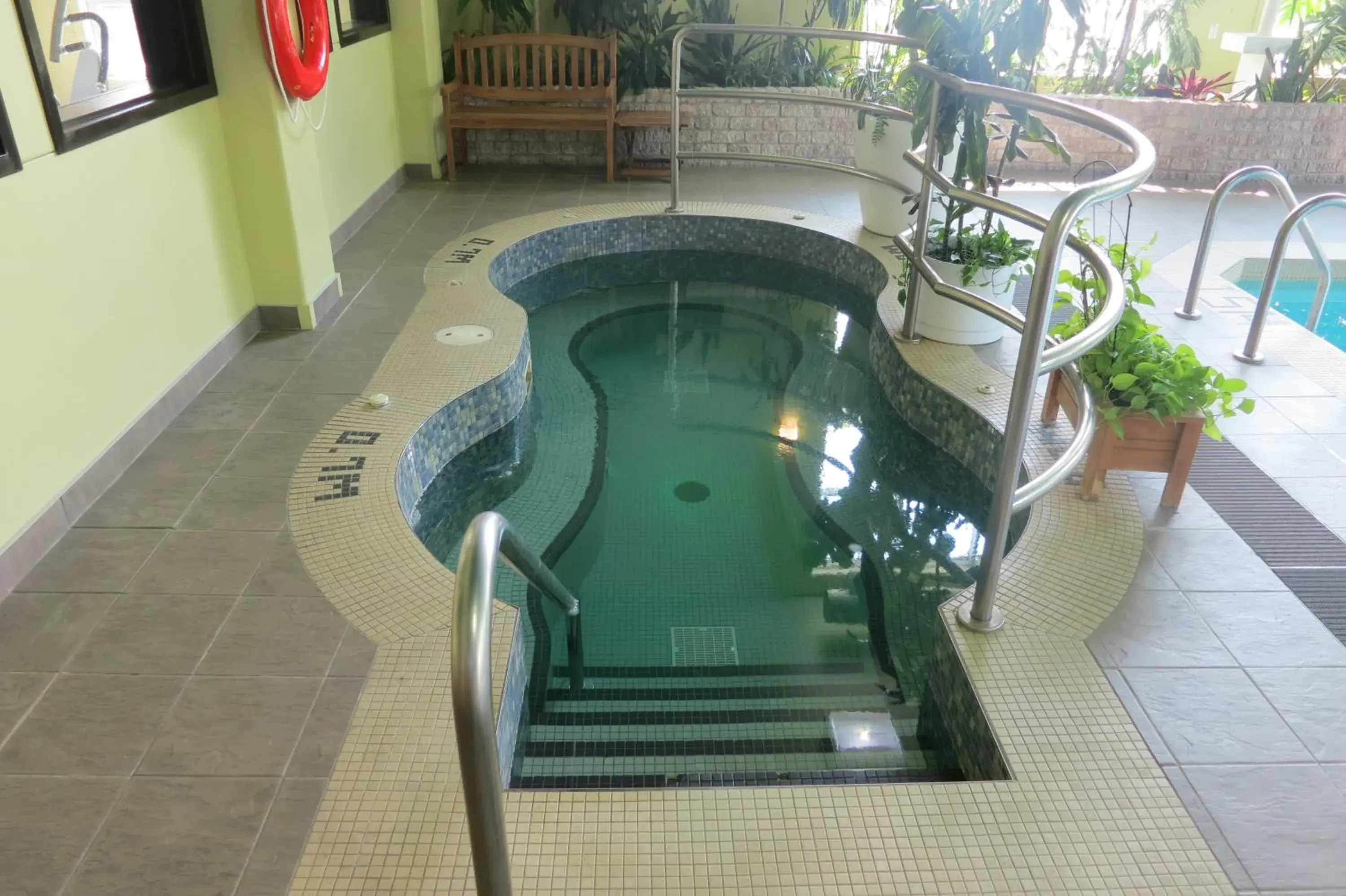 Swimming pool in Days Inn by Wyndham Levis Swimming pool in Days Inn by Wyndham Levis