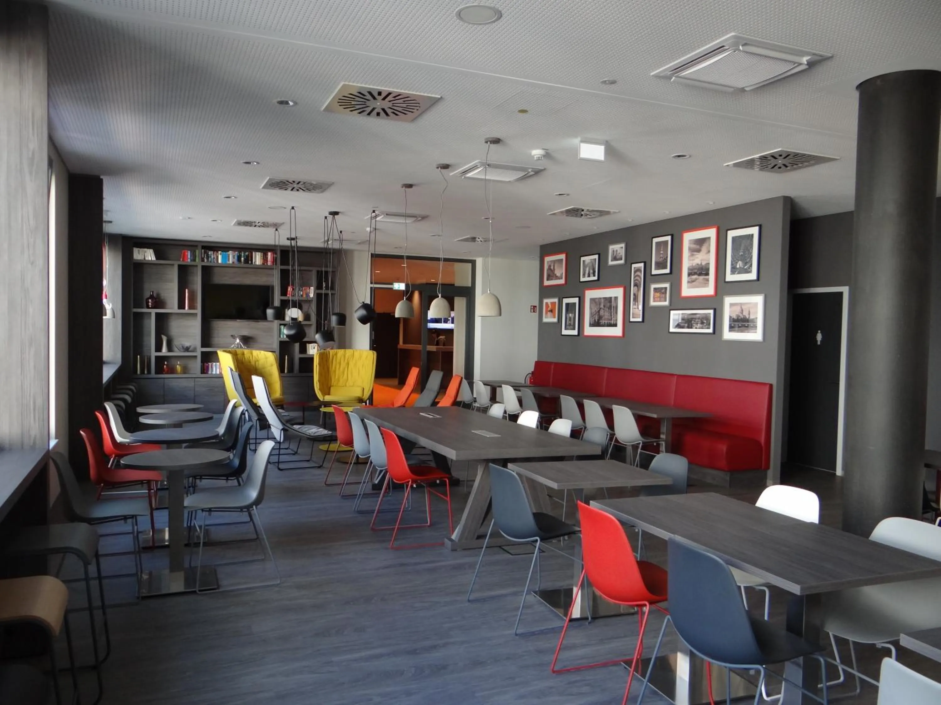 Lobby or reception in Campanile Muenchen Sendling