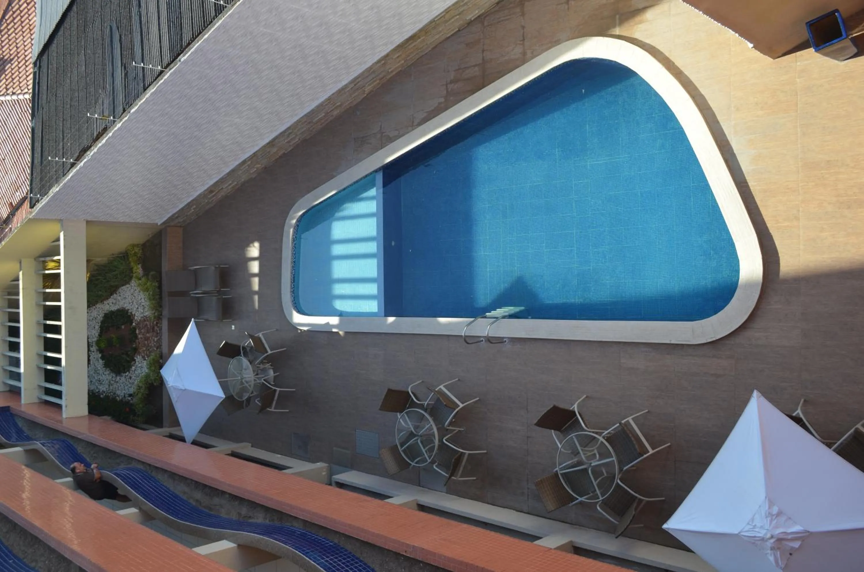 Swimming pool in Annamar Hotel