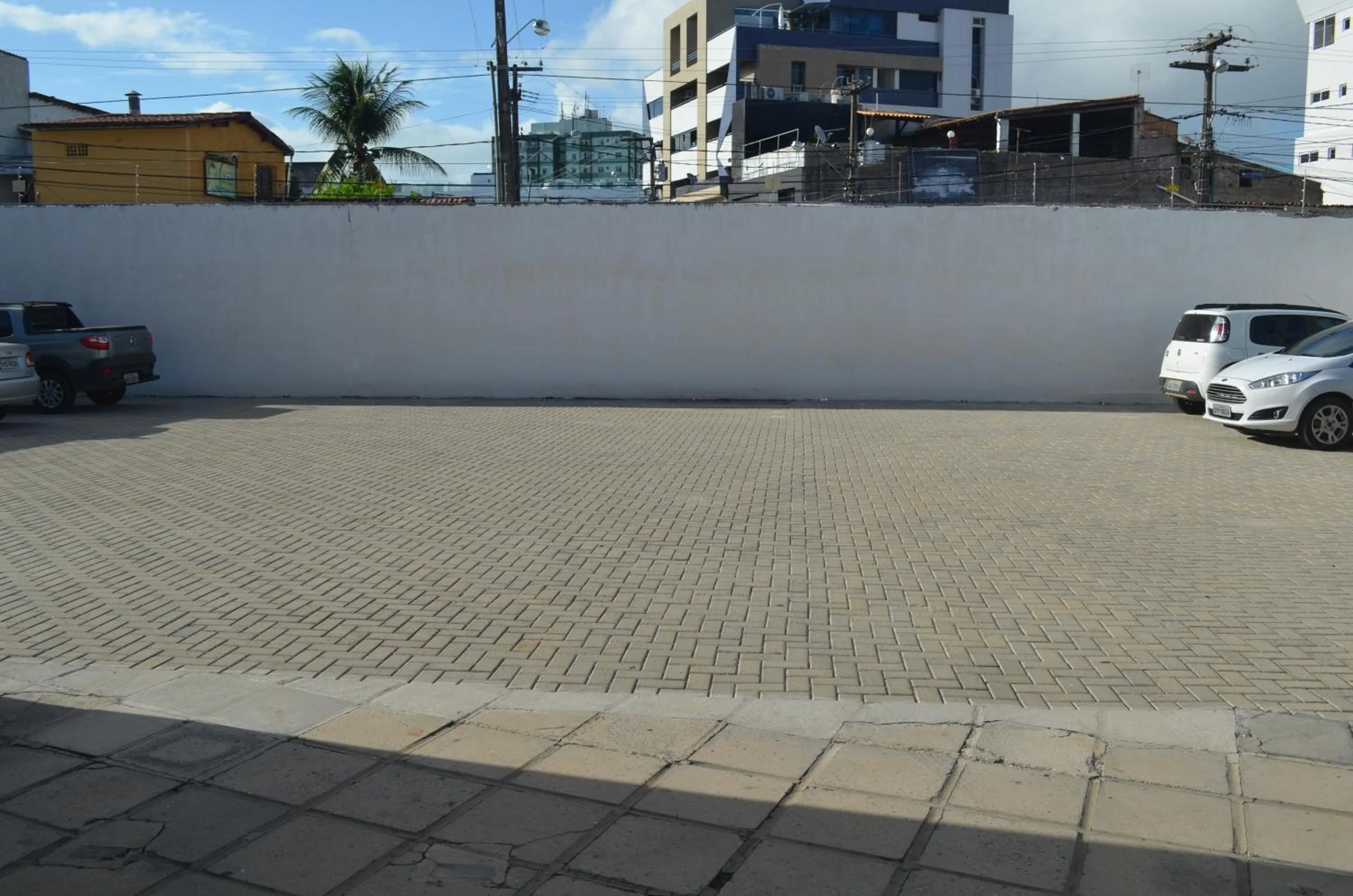 Area and facilities in Annamar Hotel