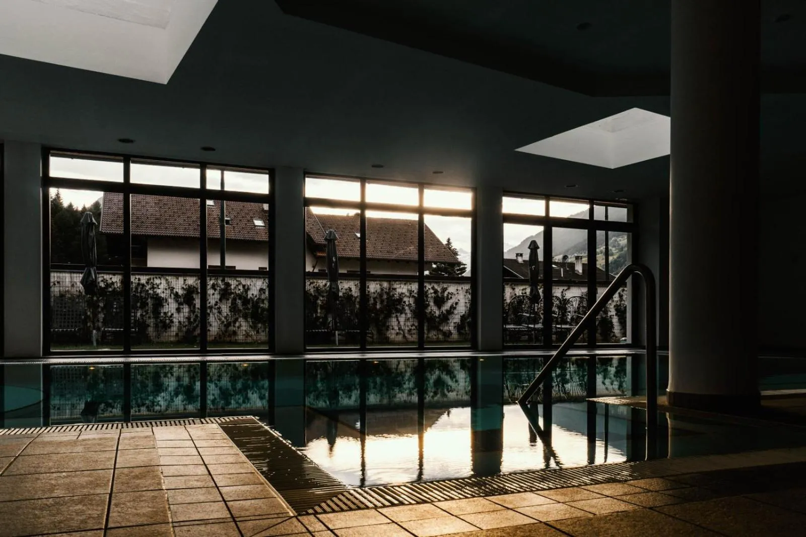 Swimming pool in Anett hotel