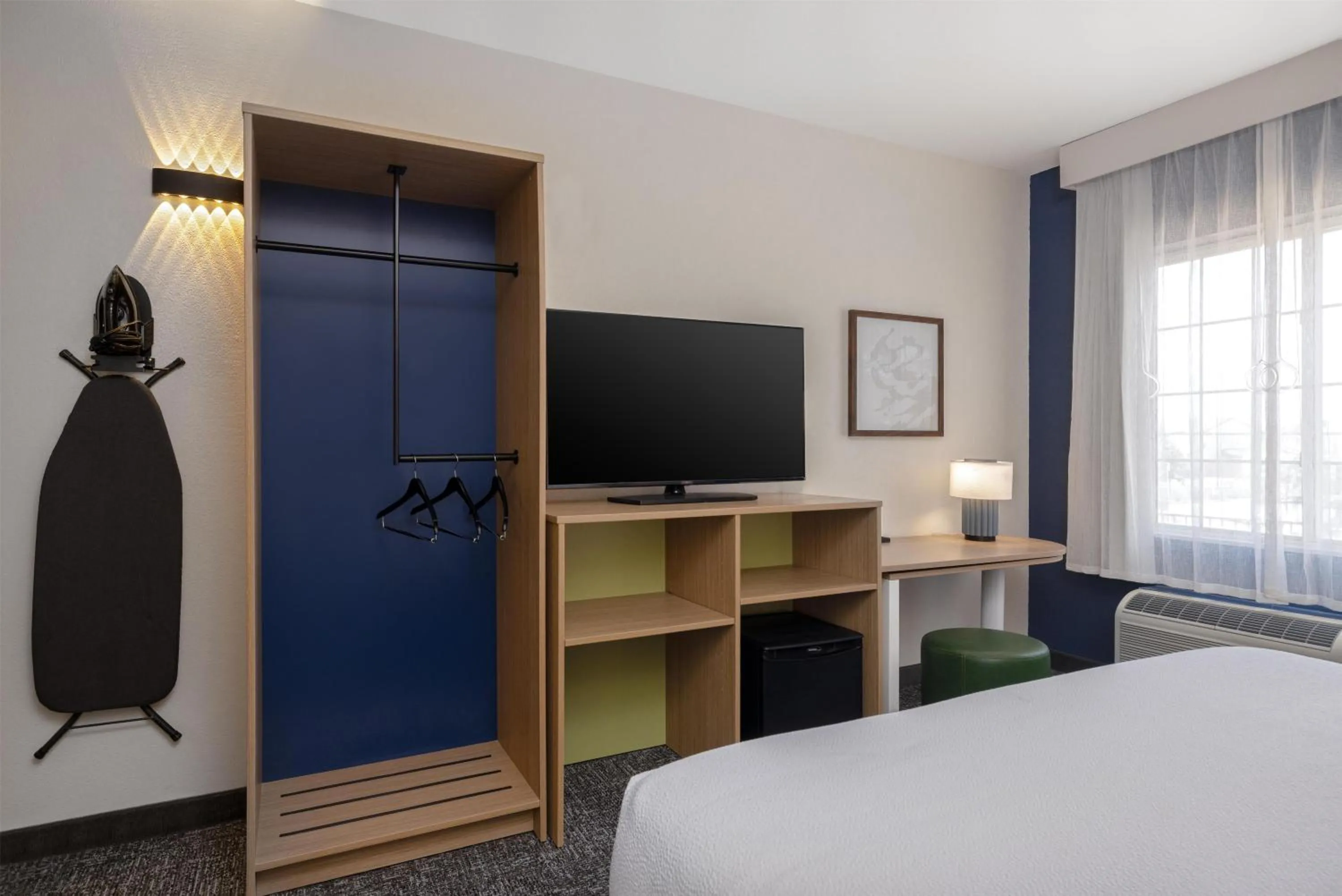 Bed in Spark by Hilton El Paso University