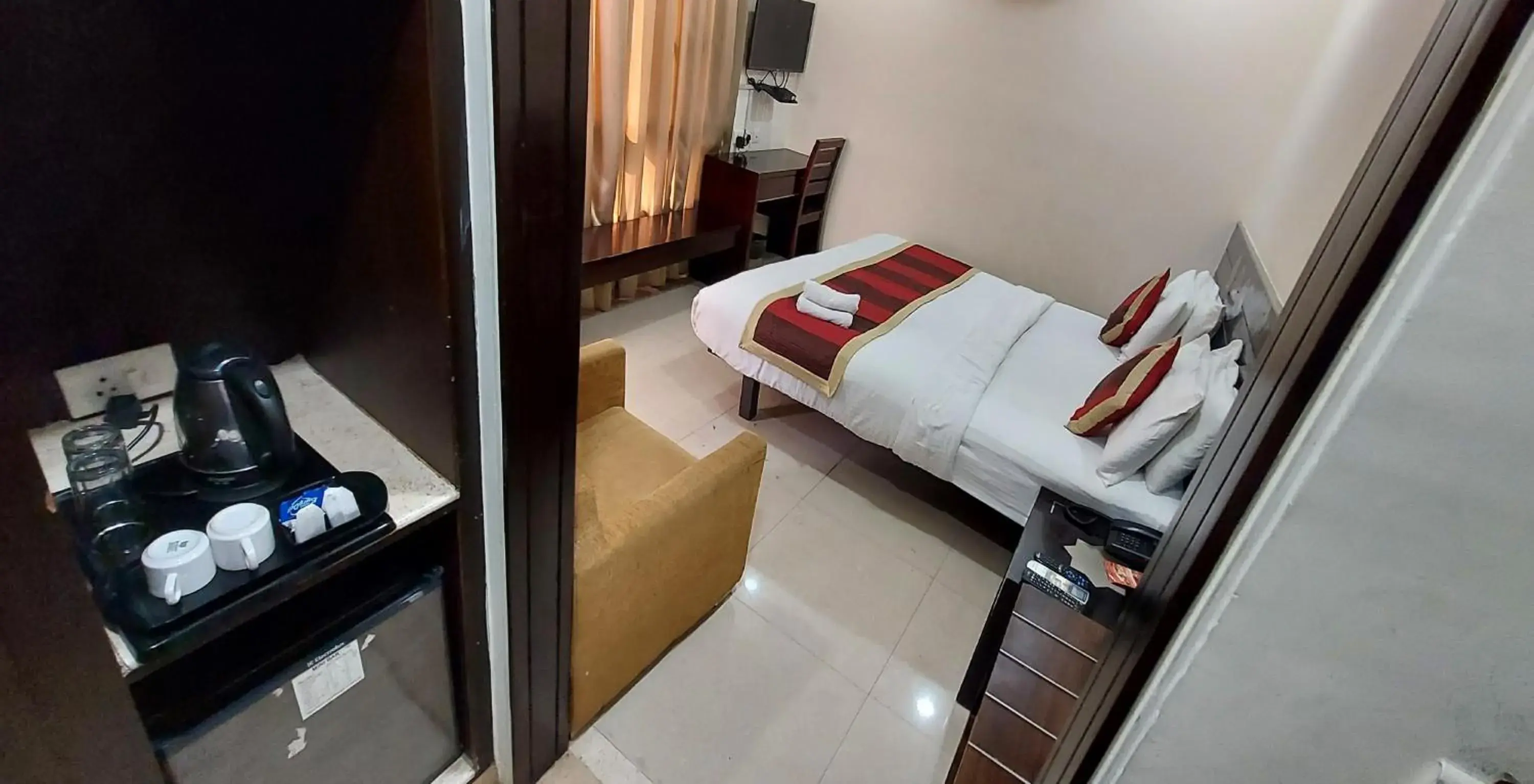 Deluxe Room in Hotel The Orion Deluxe Room in Hotel The Orion