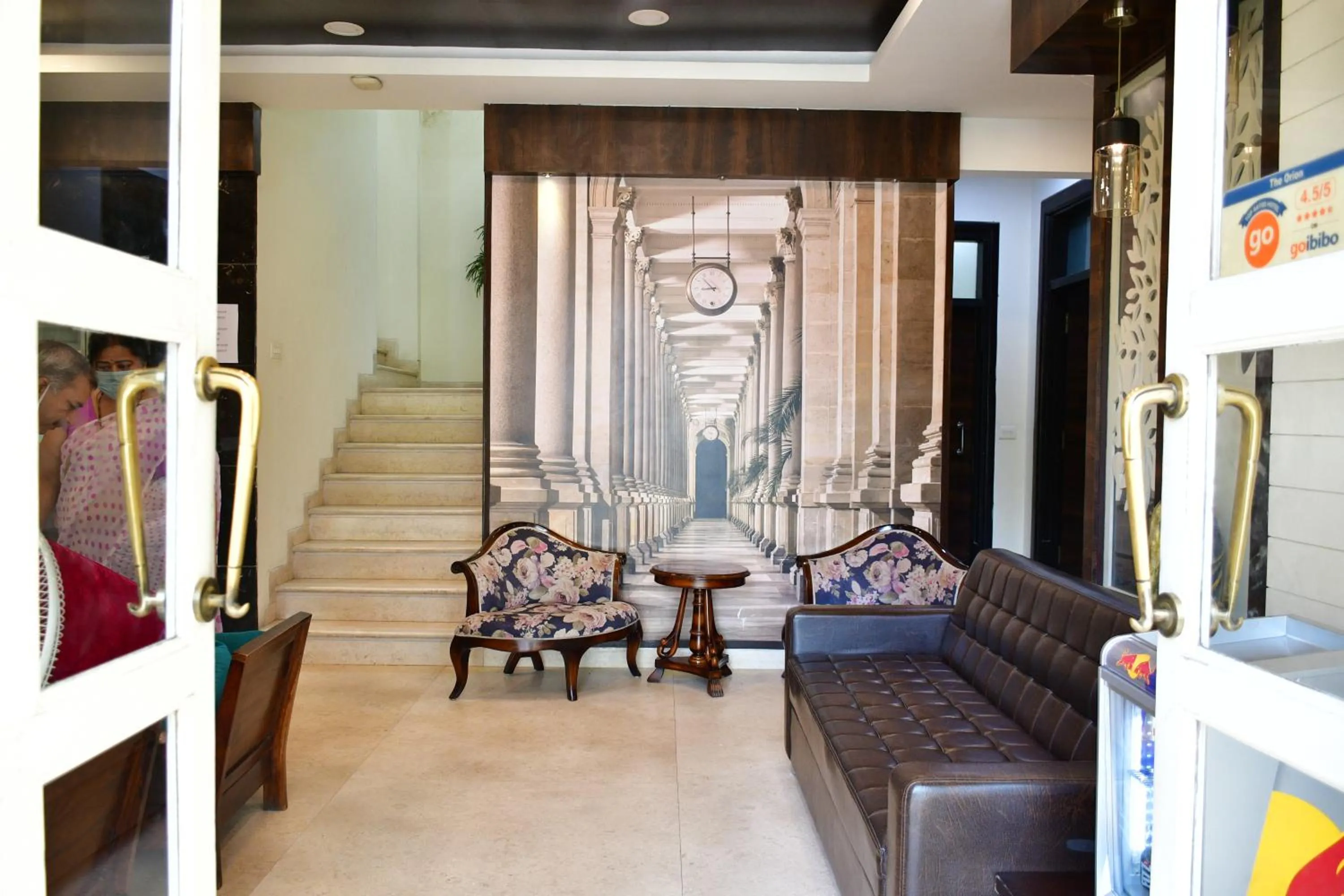 Area and facilities in Hotel The Orion