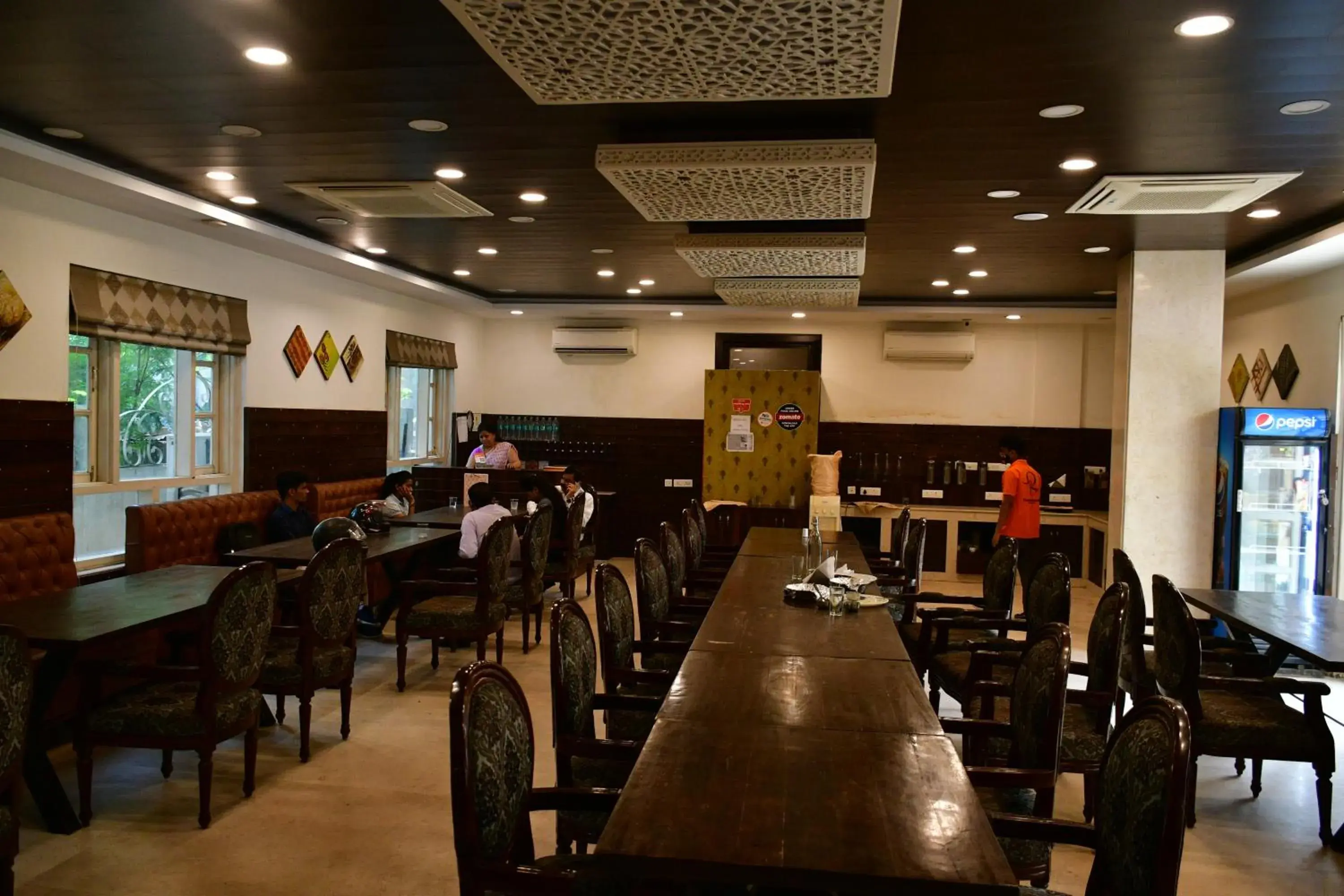 Restaurant/places to eat in Hotel The Orion Restaurant/places to eat in Hotel The Orion