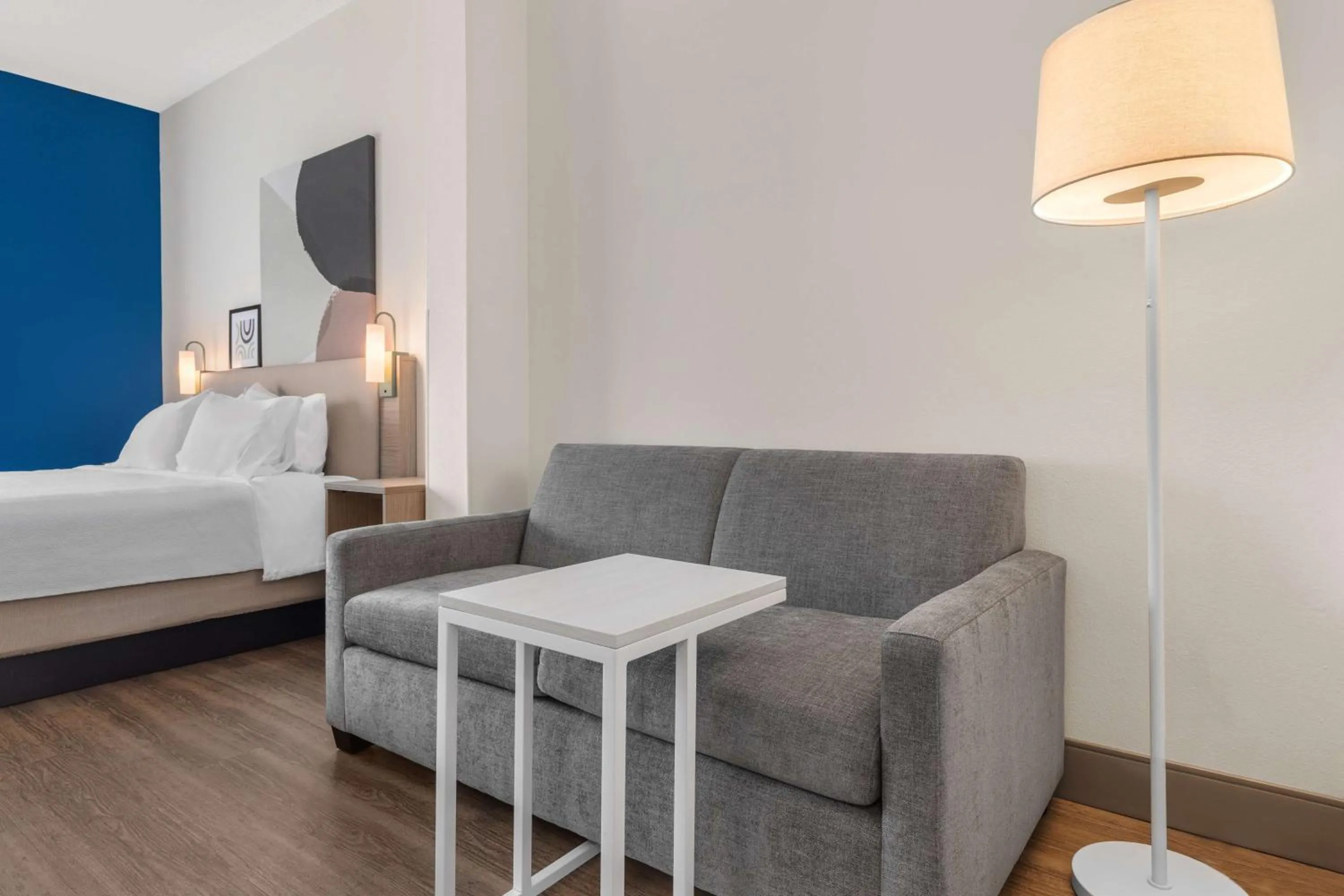 Living room, Bed in Spark By Hilton Winchester