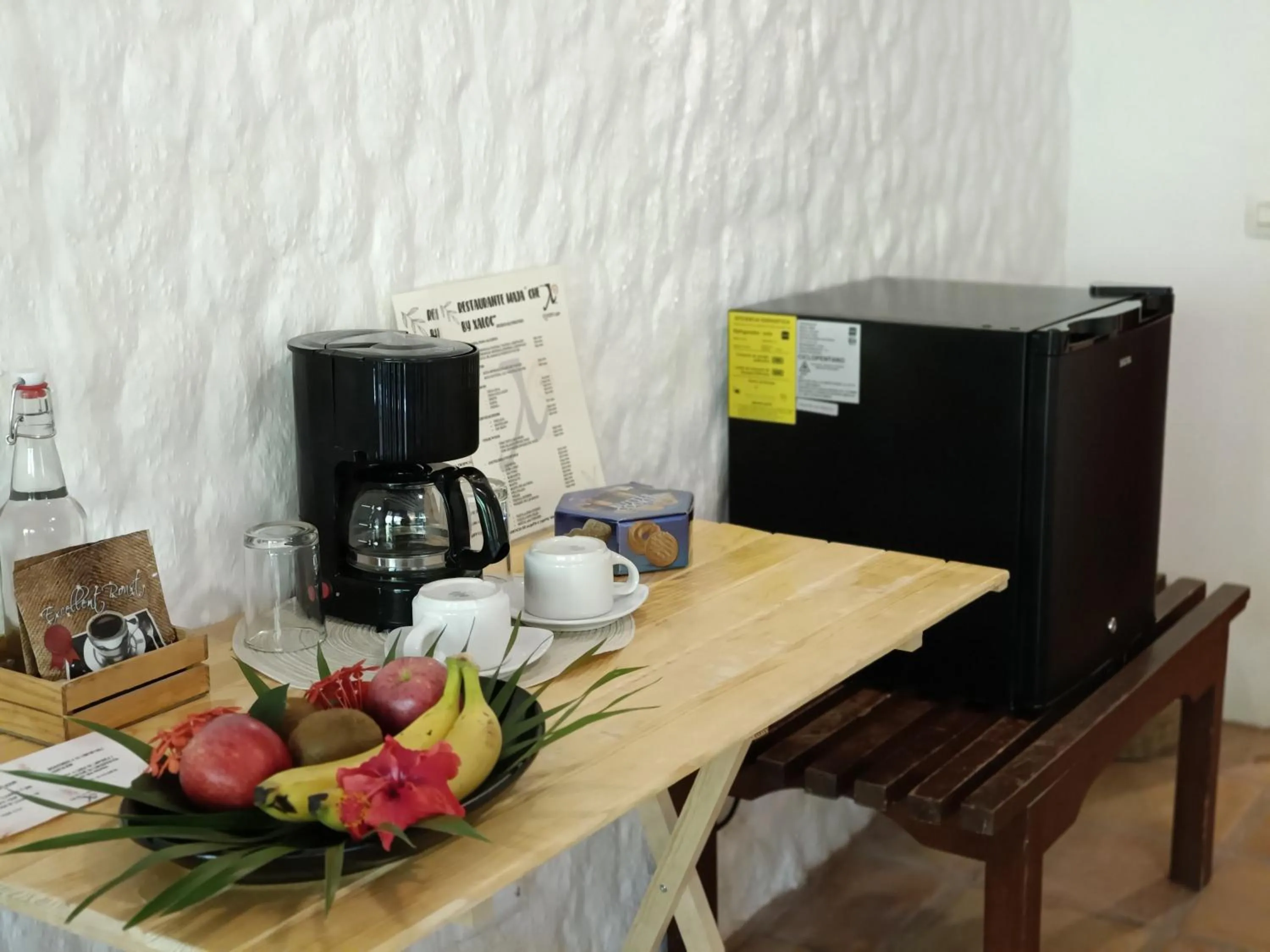 Coffee/tea facilities in Holbox by Xaloc