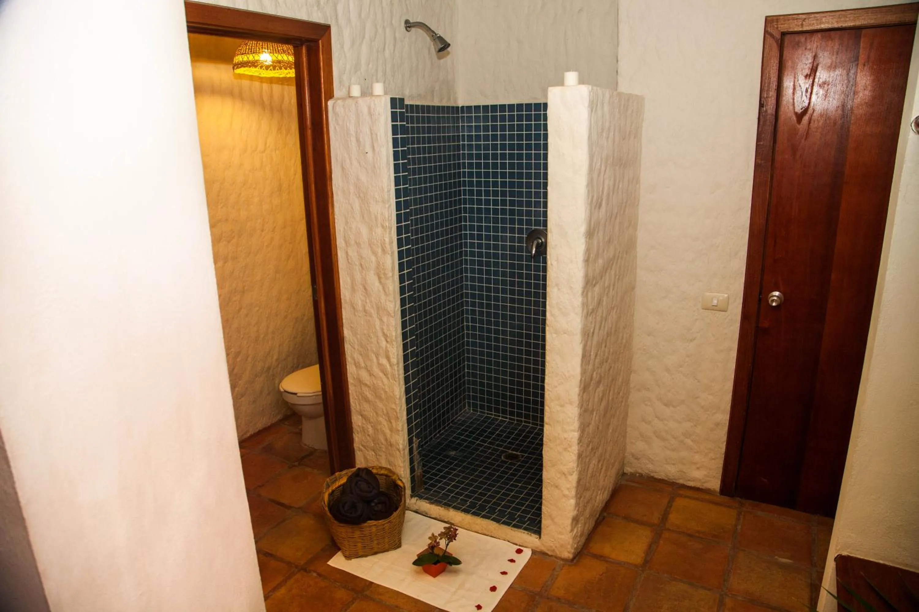 Shower in Holbox by Xaloc