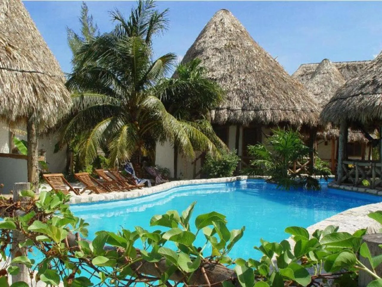 Pool view in Holbox by Xaloc