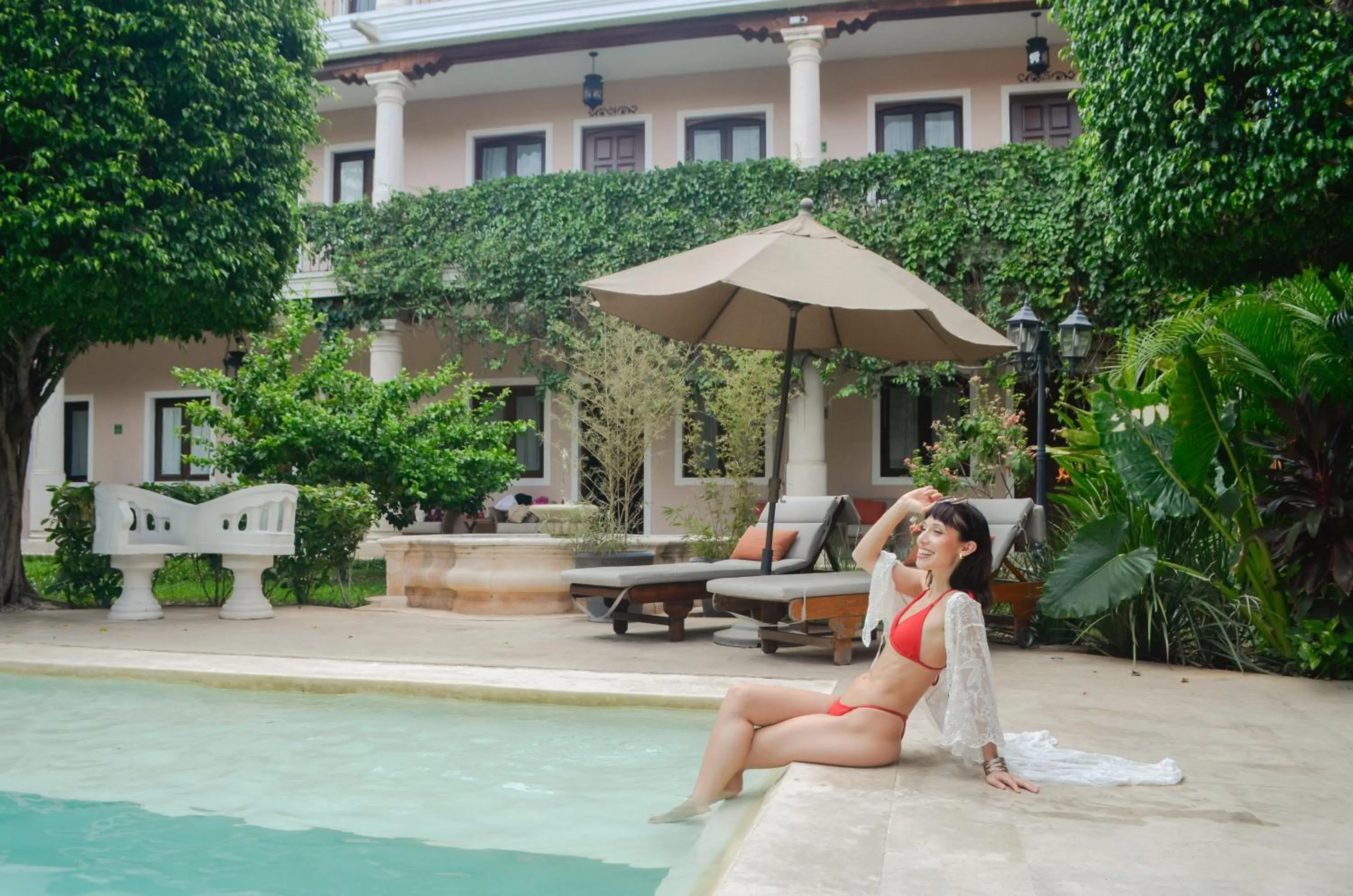 Swimming pool in Casa Lucia Hotel Boutique