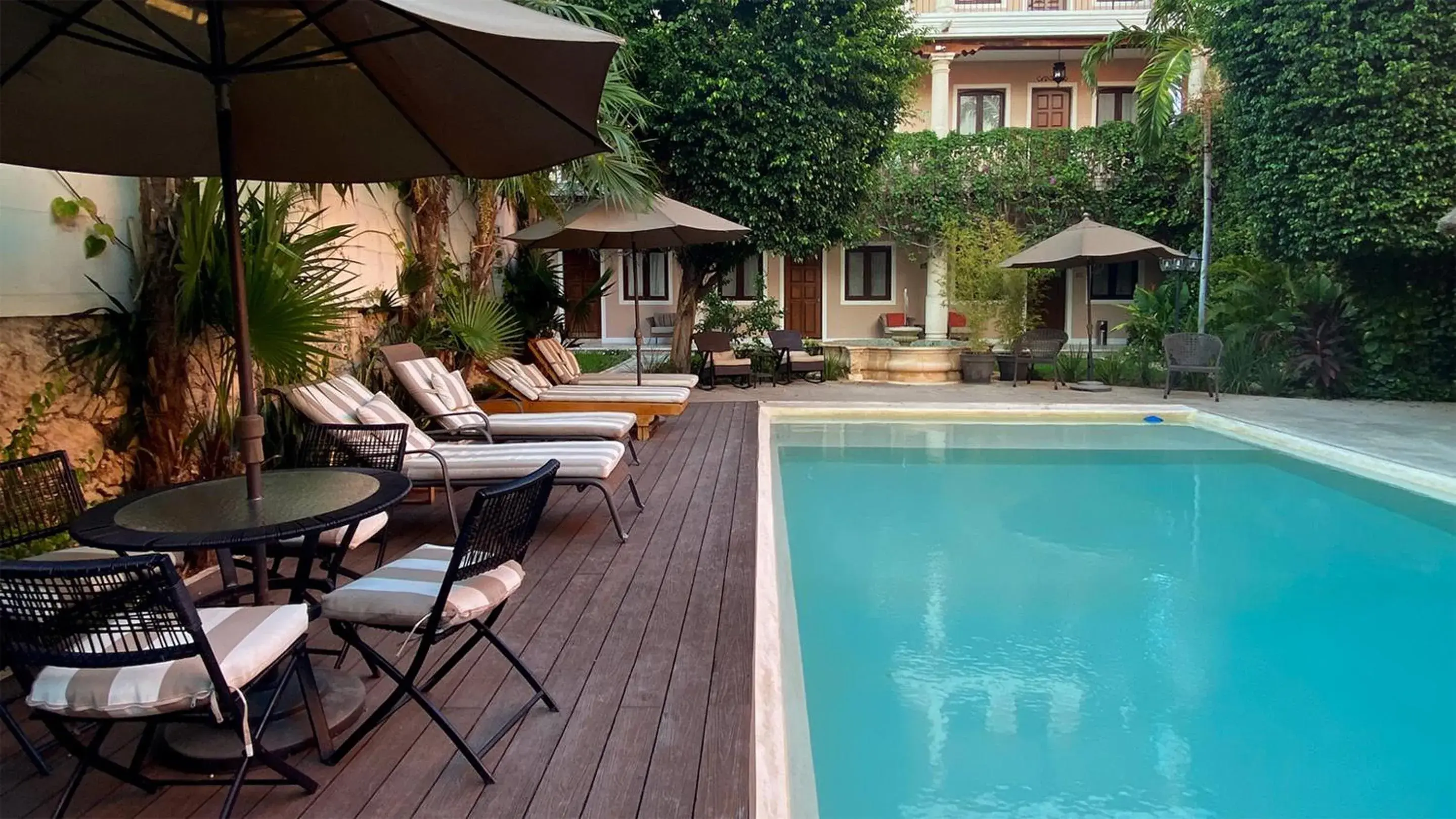 Swimming pool in Casa Lucia Hotel Boutique Swimming pool in Casa Lucia Hotel Boutique