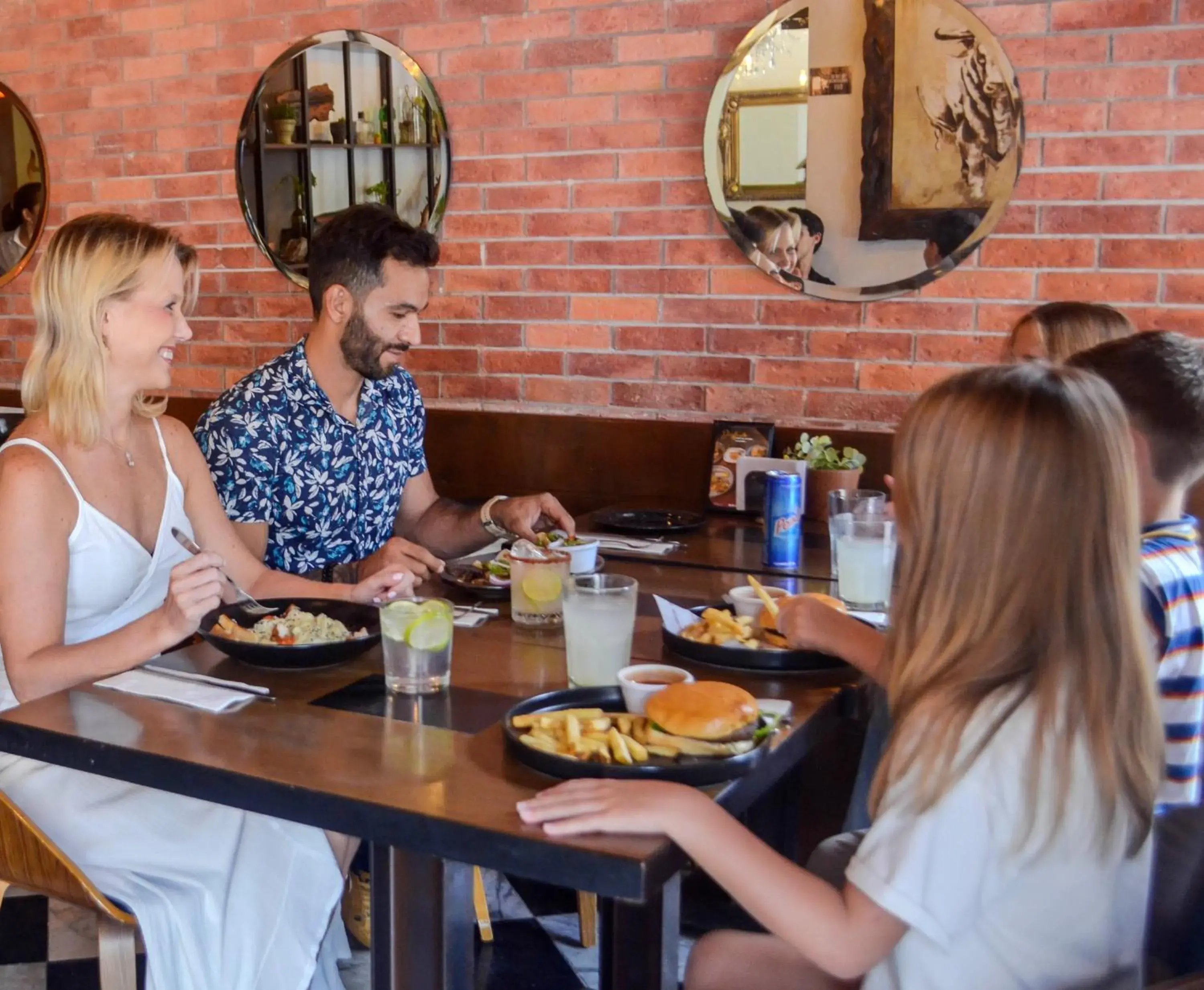 Restaurant/places to eat in Casa Lucia Hotel Boutique Restaurant/places to eat in Casa Lucia Hotel Boutique