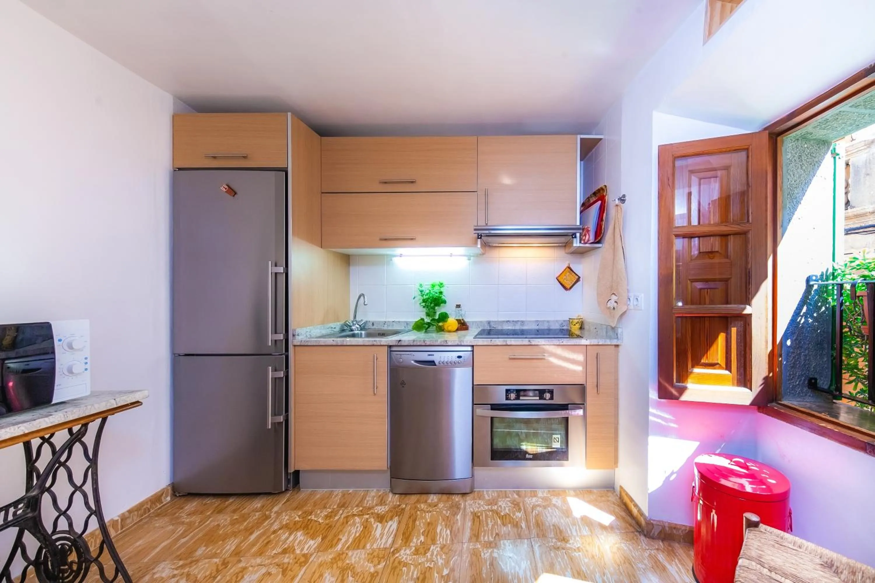 Kitchen or kitchenette in Can Murons