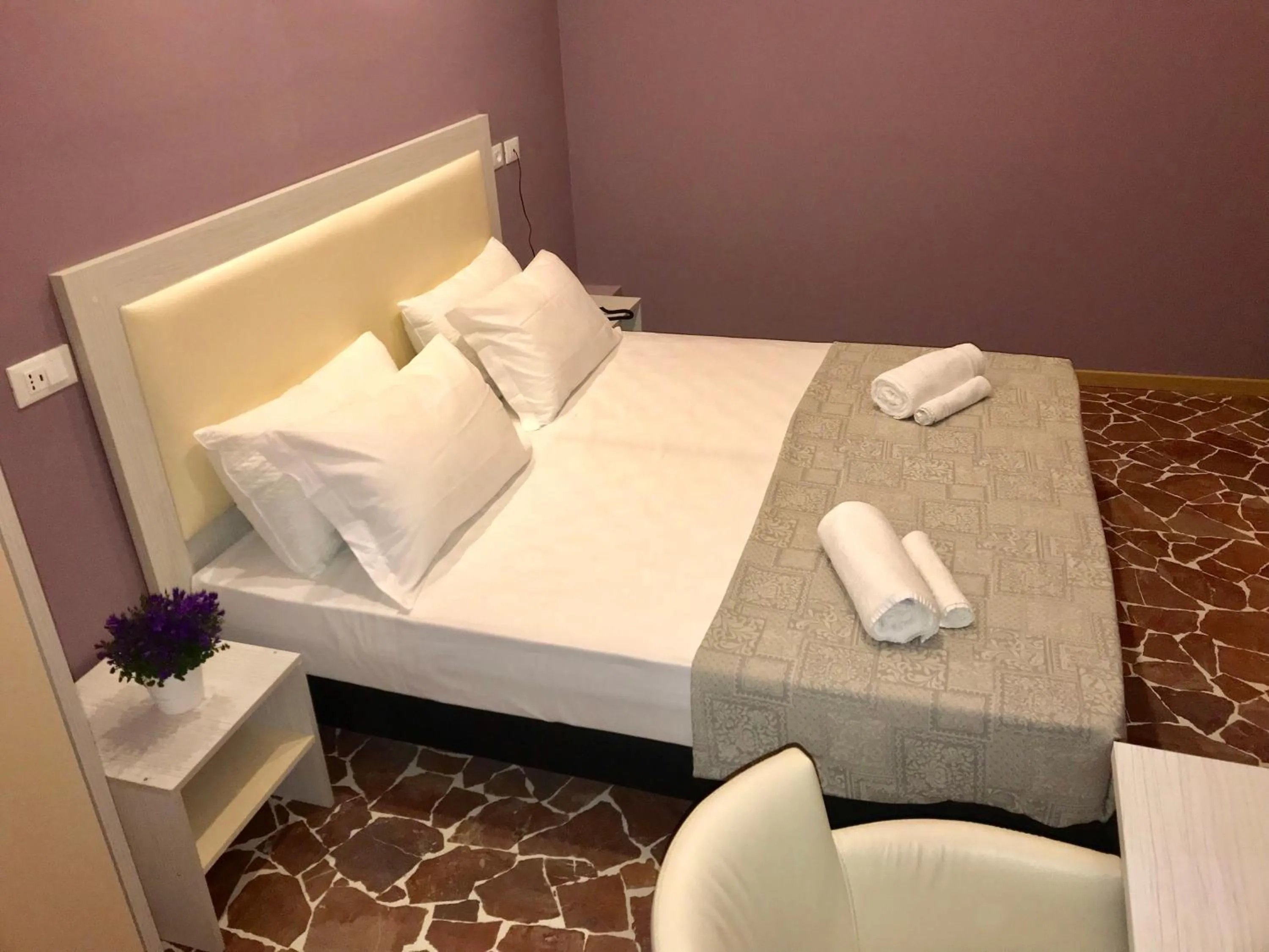 Bed in Hotel Paganini