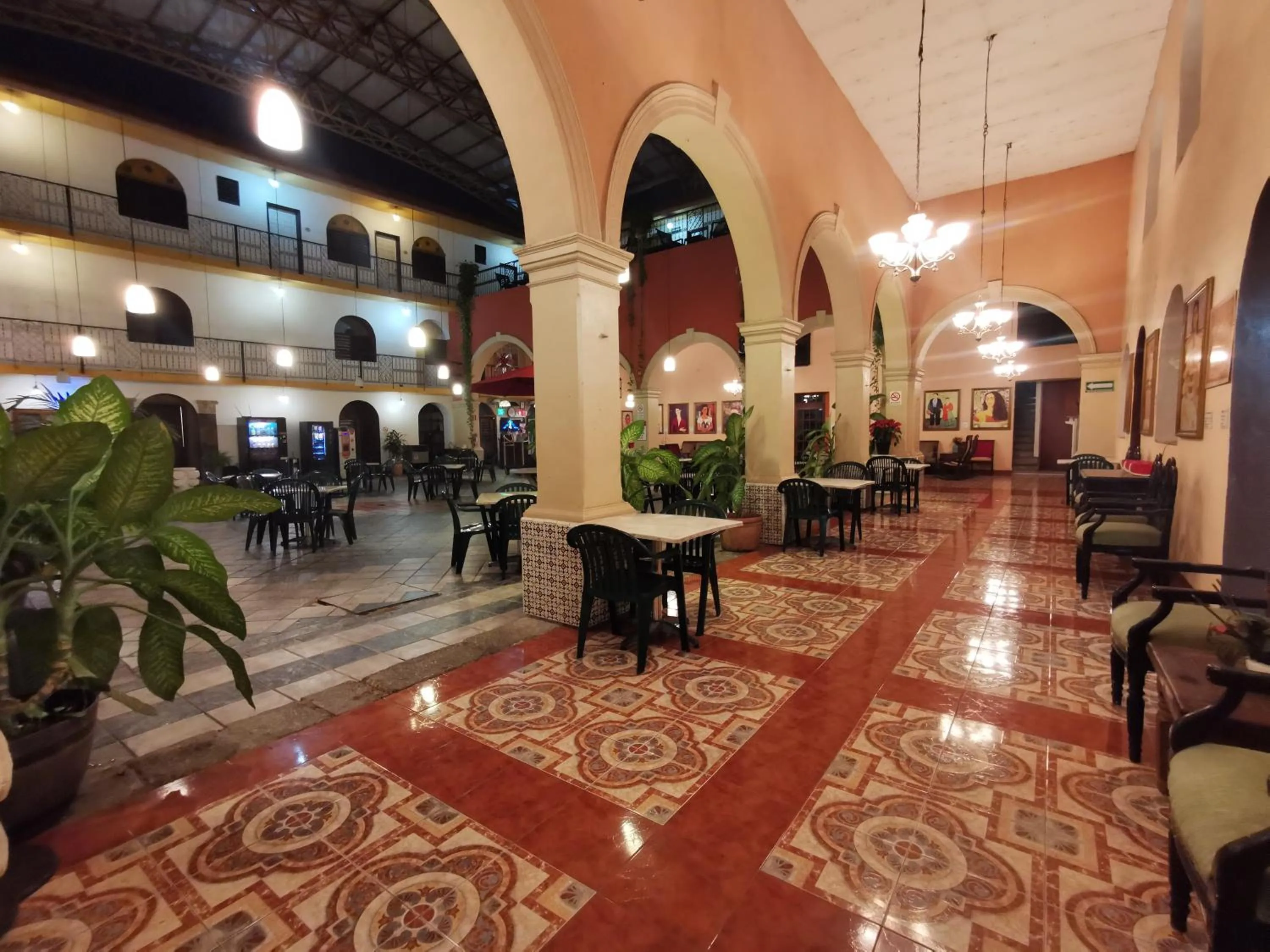 Area and facilities in Hotel Doralba Inn