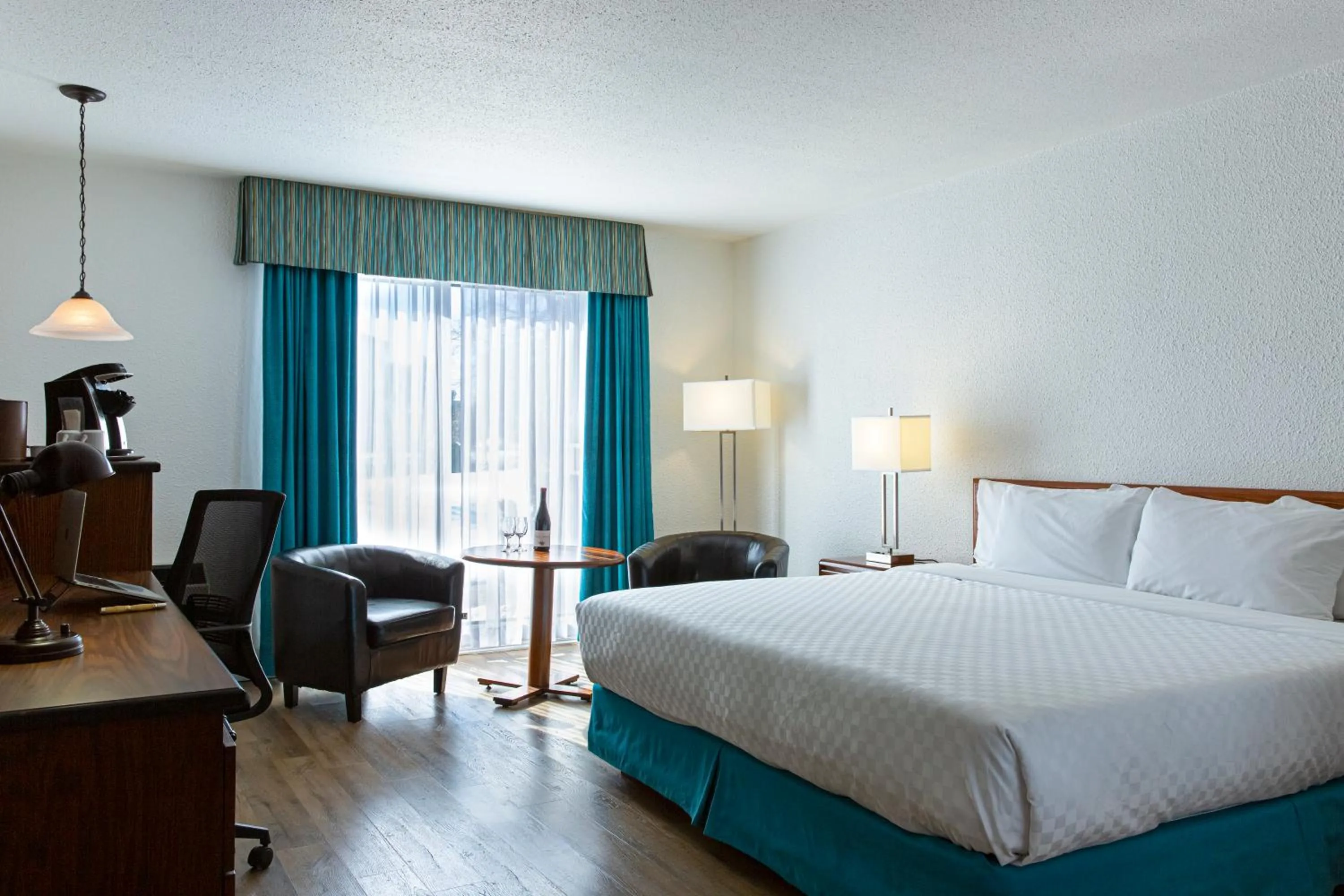 Bed in Hotel L'Oiseliere Montmagny