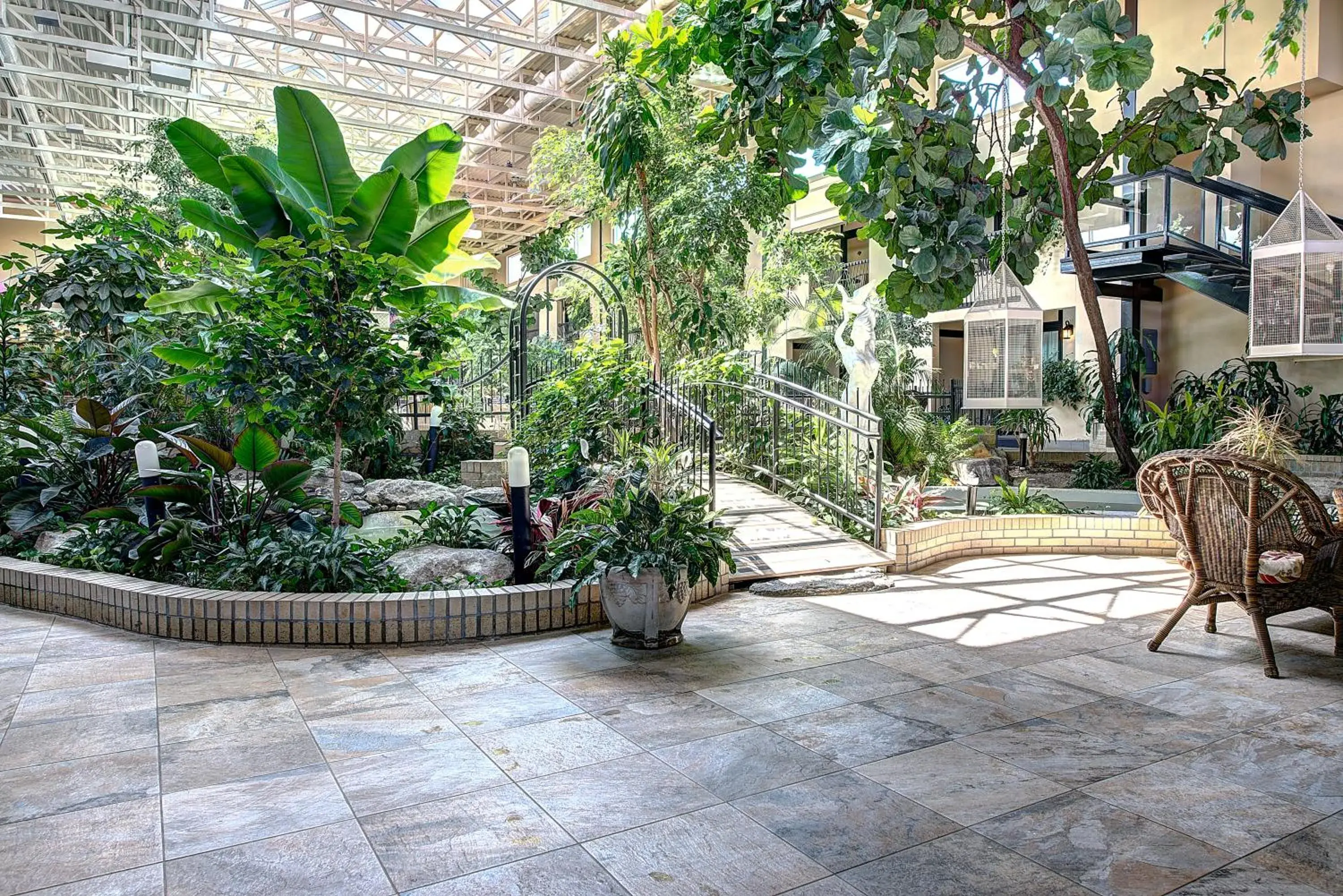 Hotel L'Oiseliere Montmagny Hotel L'Oiseliere Montmagny