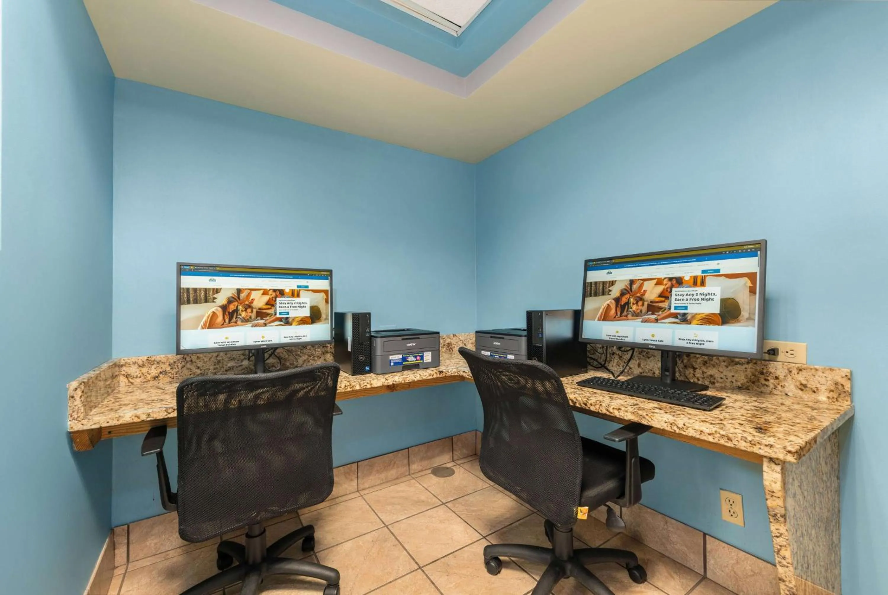 Business facilities in Days Inn by Wyndham Raleigh-Airport-Research Triangle Park