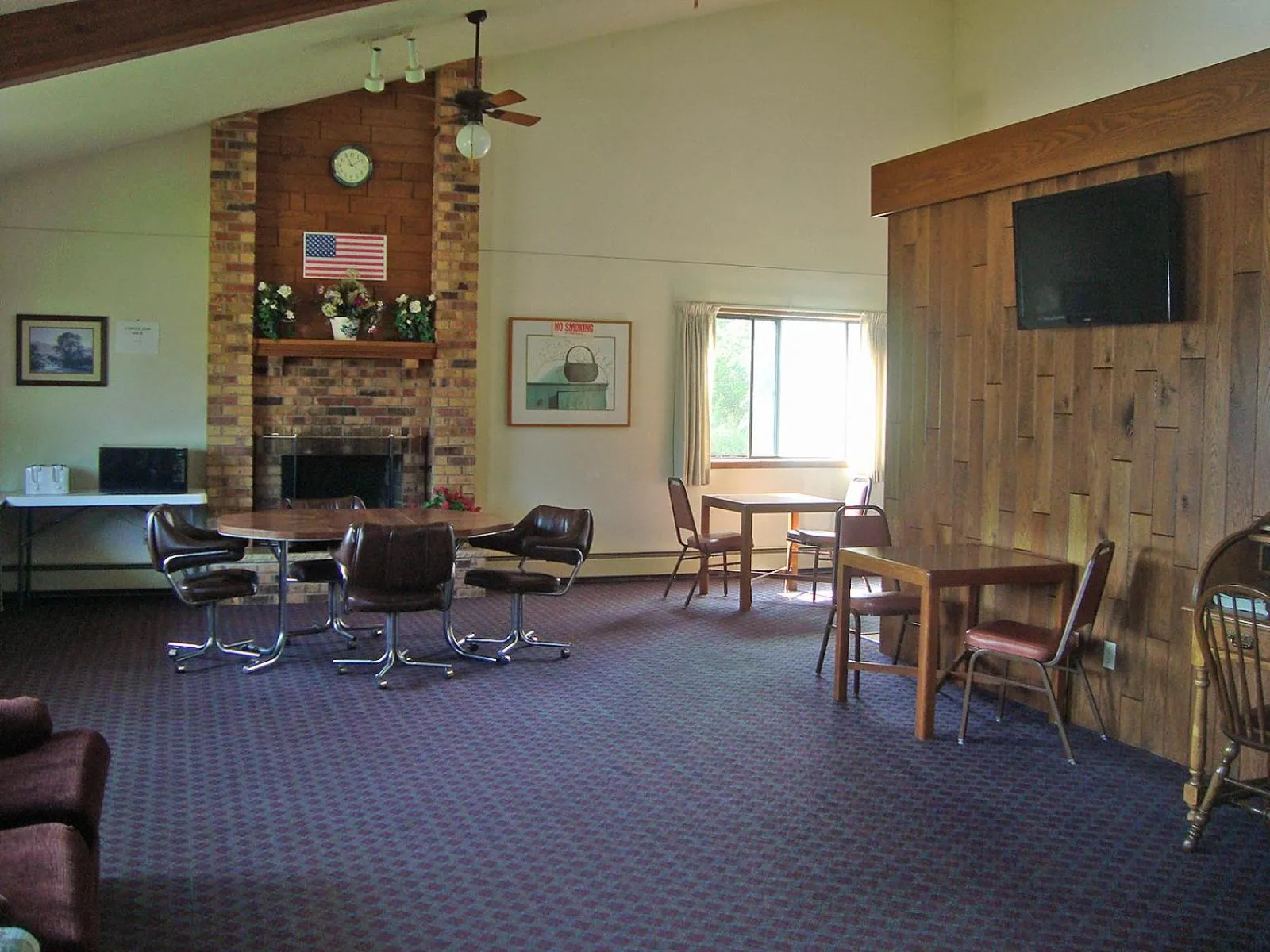 Day in AmeriVu Inn & Suites-Avon