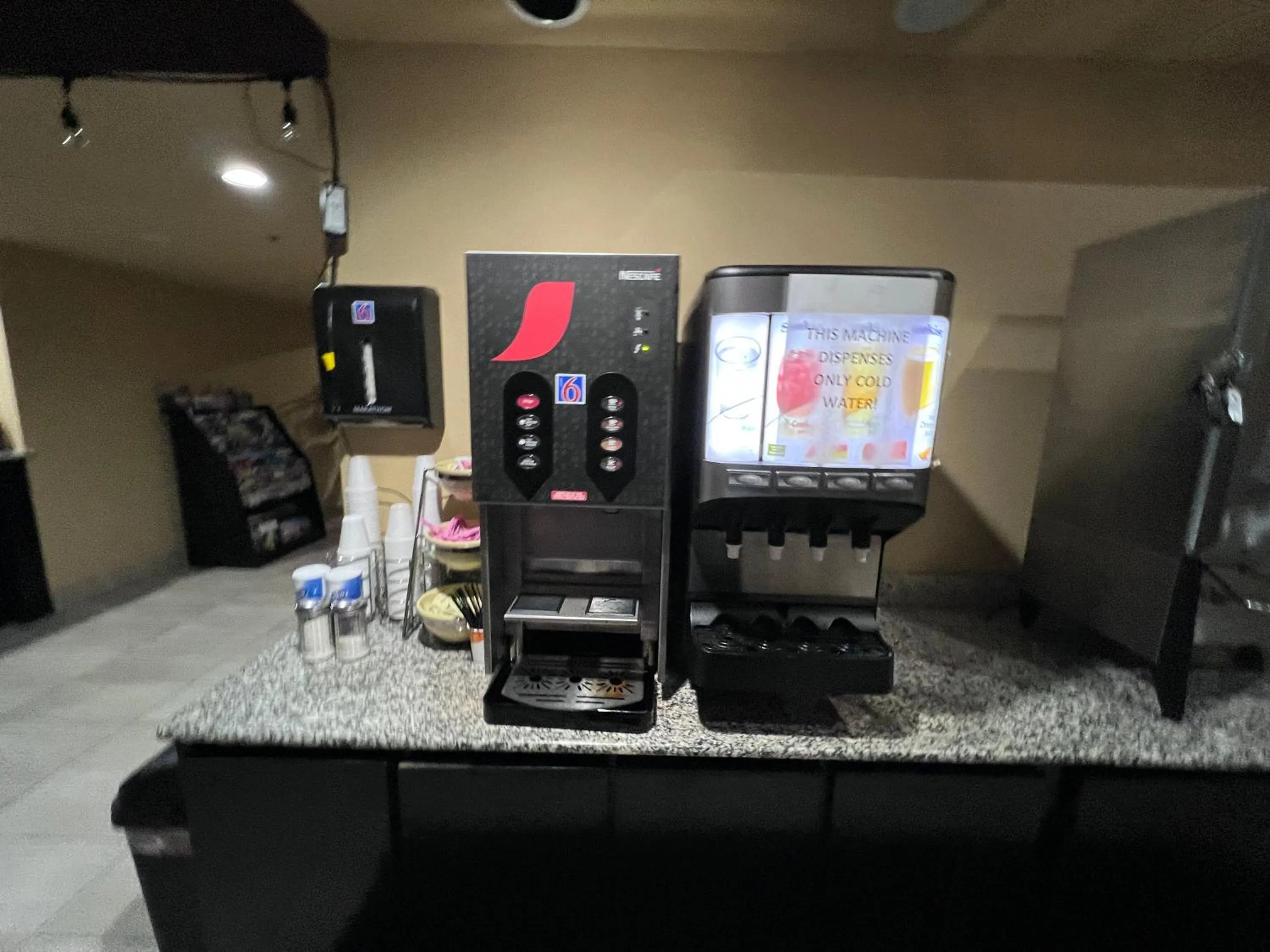 Coffee/tea facilities in Motel 6 Oklahoma City OK Fairgrounds West