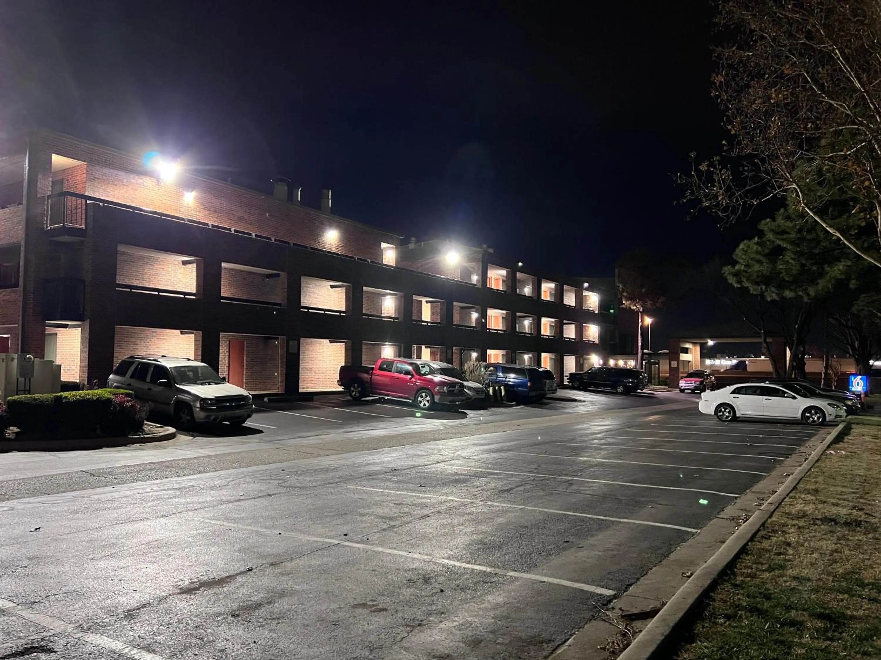 Property building in Motel 6 Oklahoma City OK Fairgrounds West