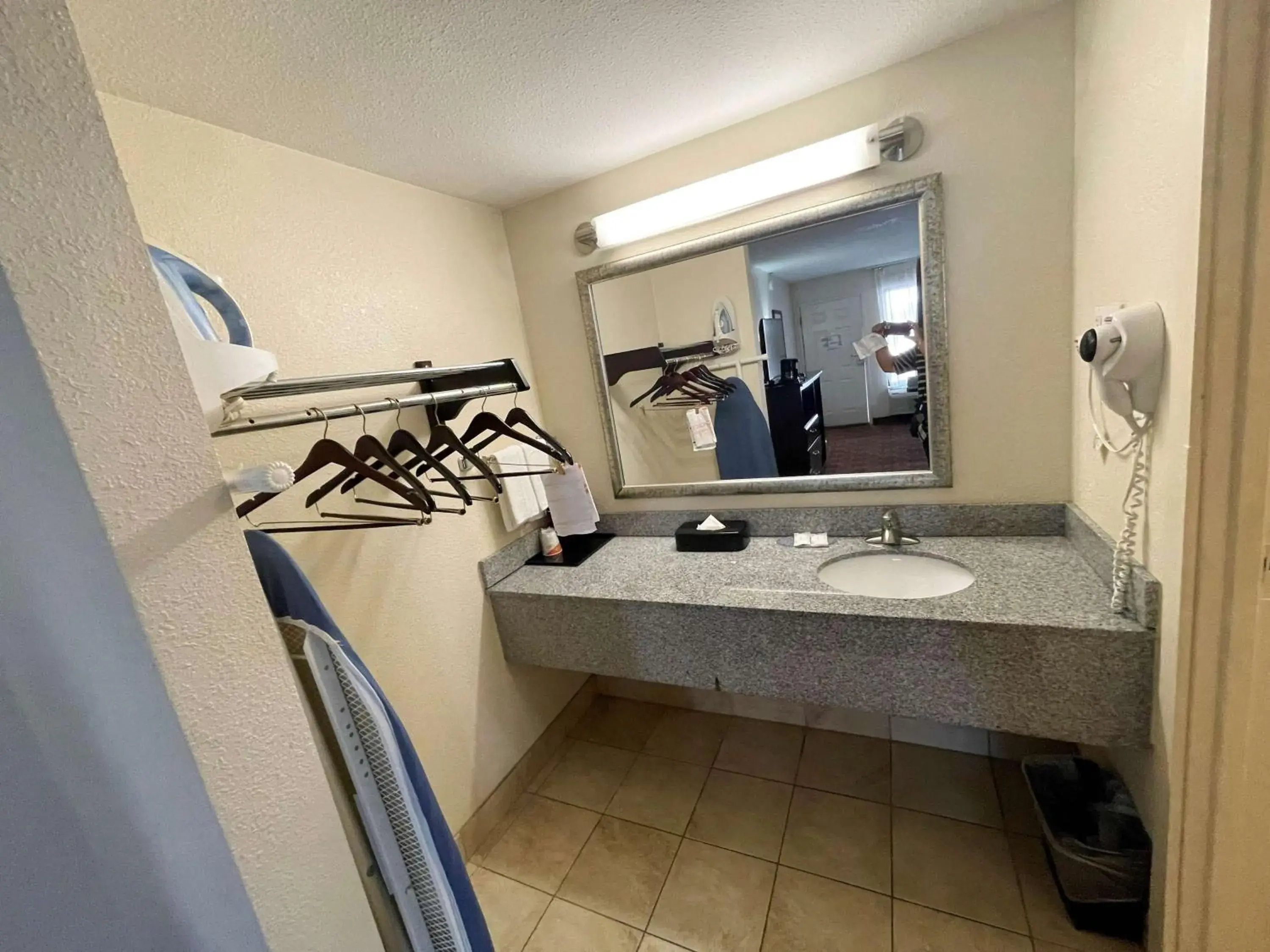 Photo of the whole room, Bathroom in Motel 6 Oklahoma City OK Fairgrounds West