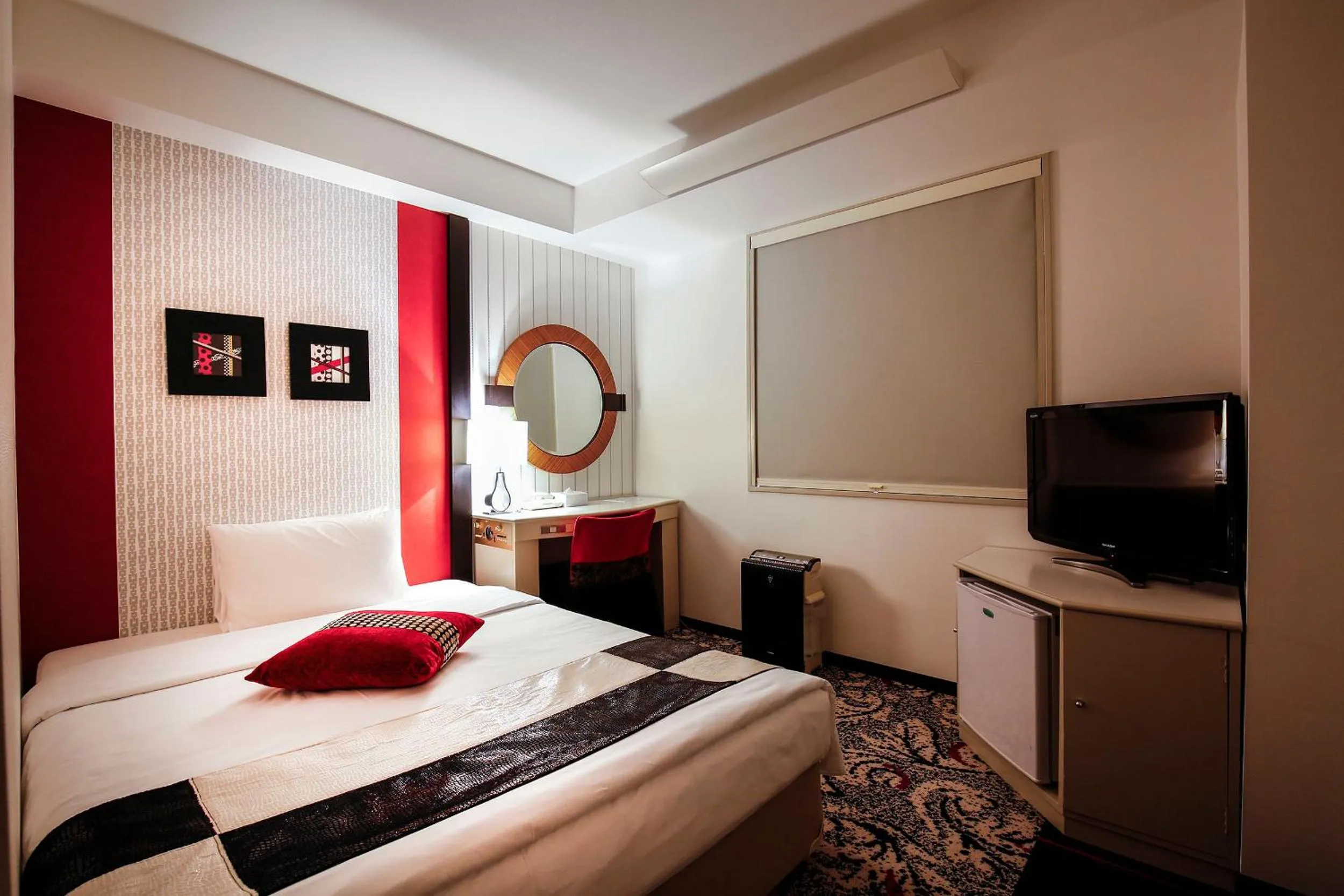 Bed in New Otani Inn Tokyo