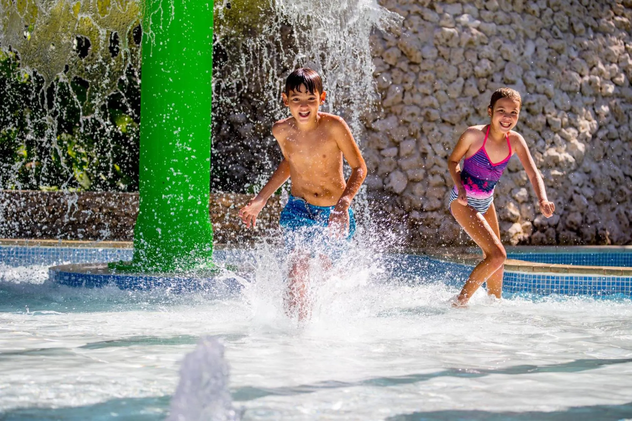 Swimming pool in Holiday Inn Resort Vanuatu by IHG