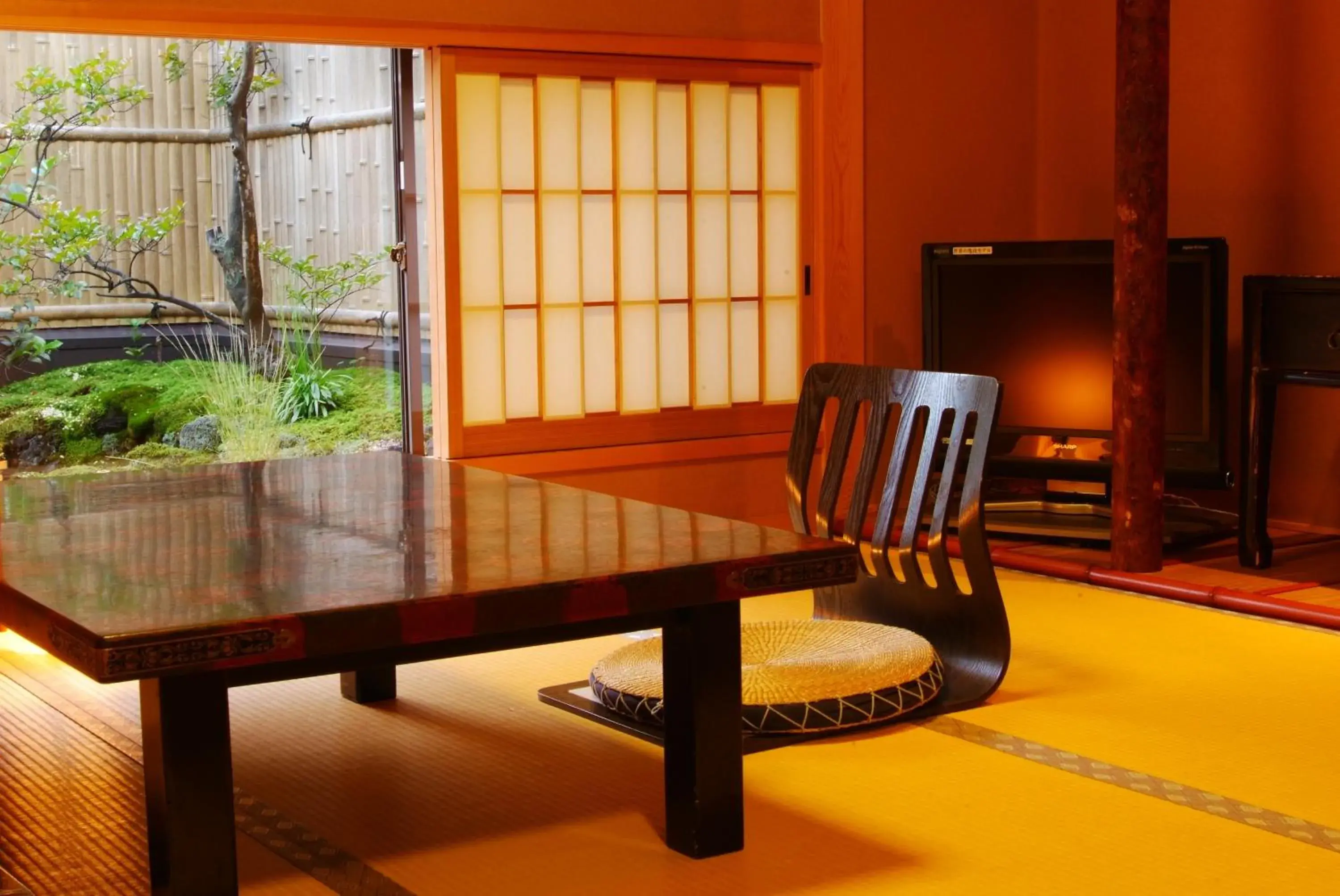 Photo of the whole room in 城崎温泉 但馬屋-Tajimaya- Photo of the whole room in 城崎温泉 但馬屋-Tajimaya-