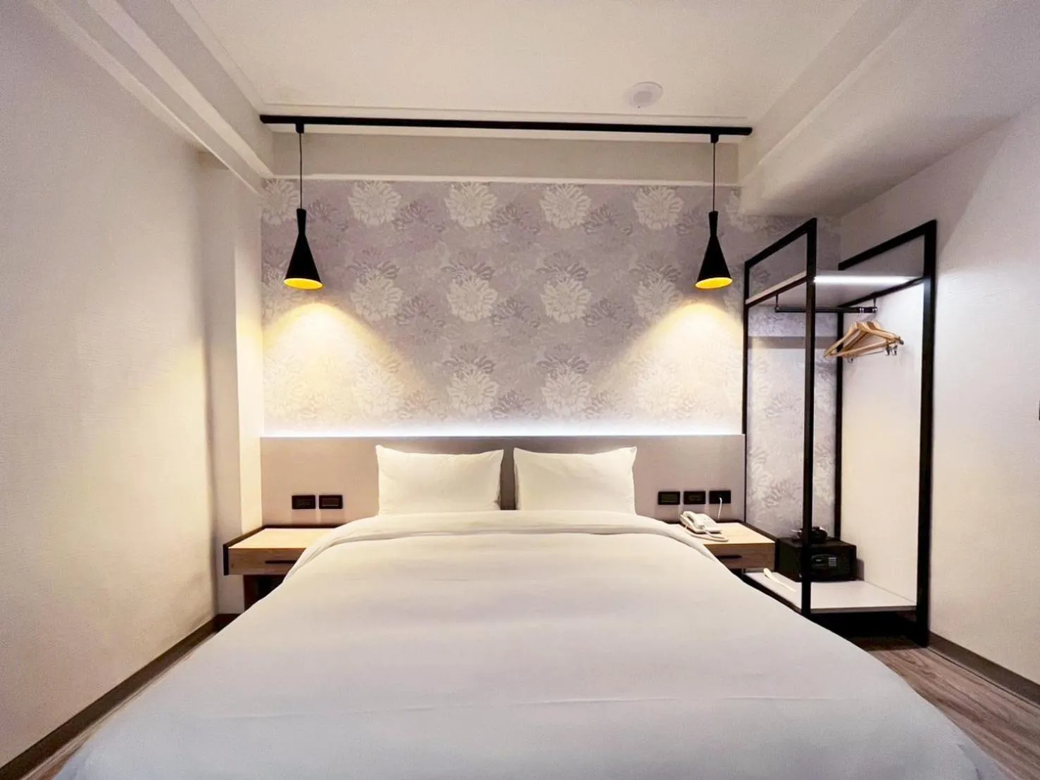 Bed in Dolamanco Hotel